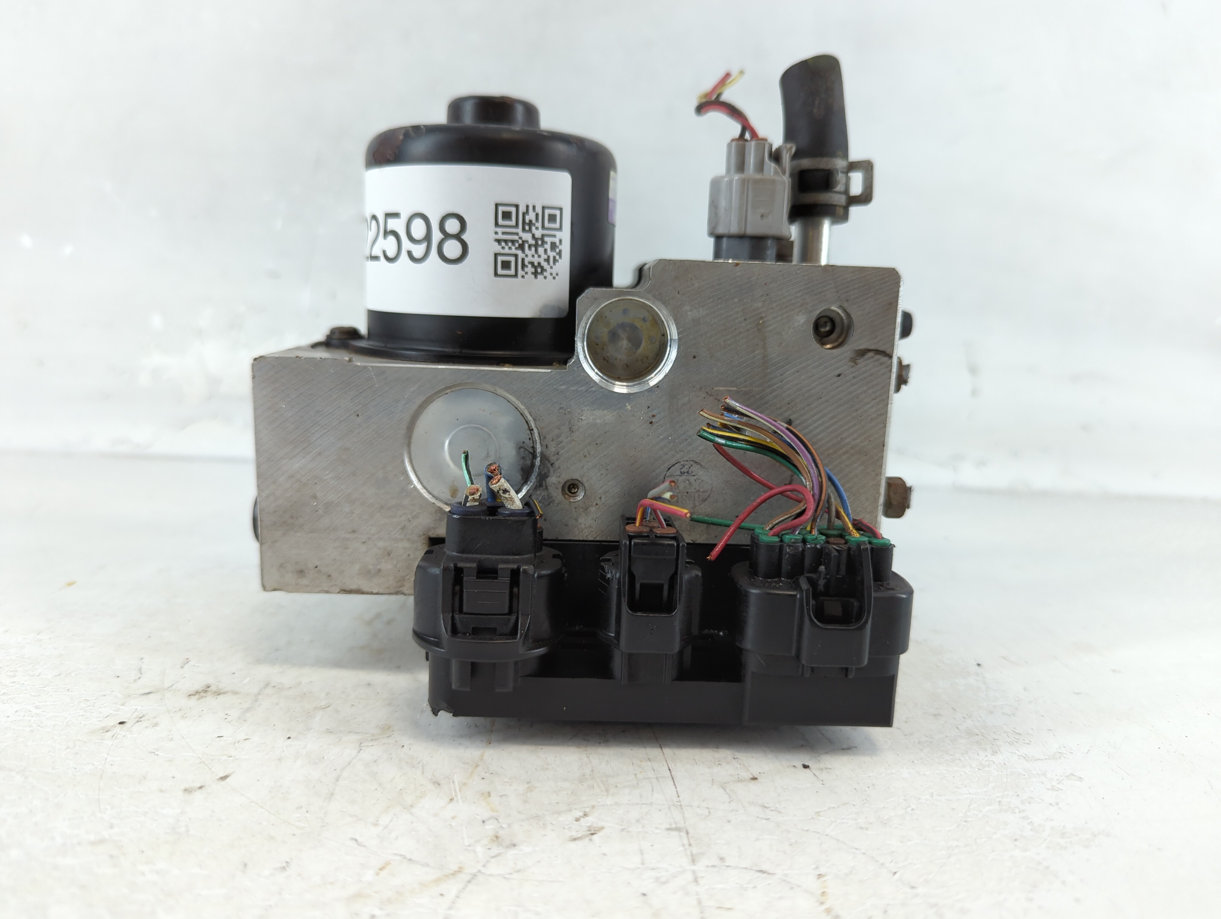 2000-2002 Lexus Rx300 Abs Pump Control Module 922598 - Oemusedautoparts1.com