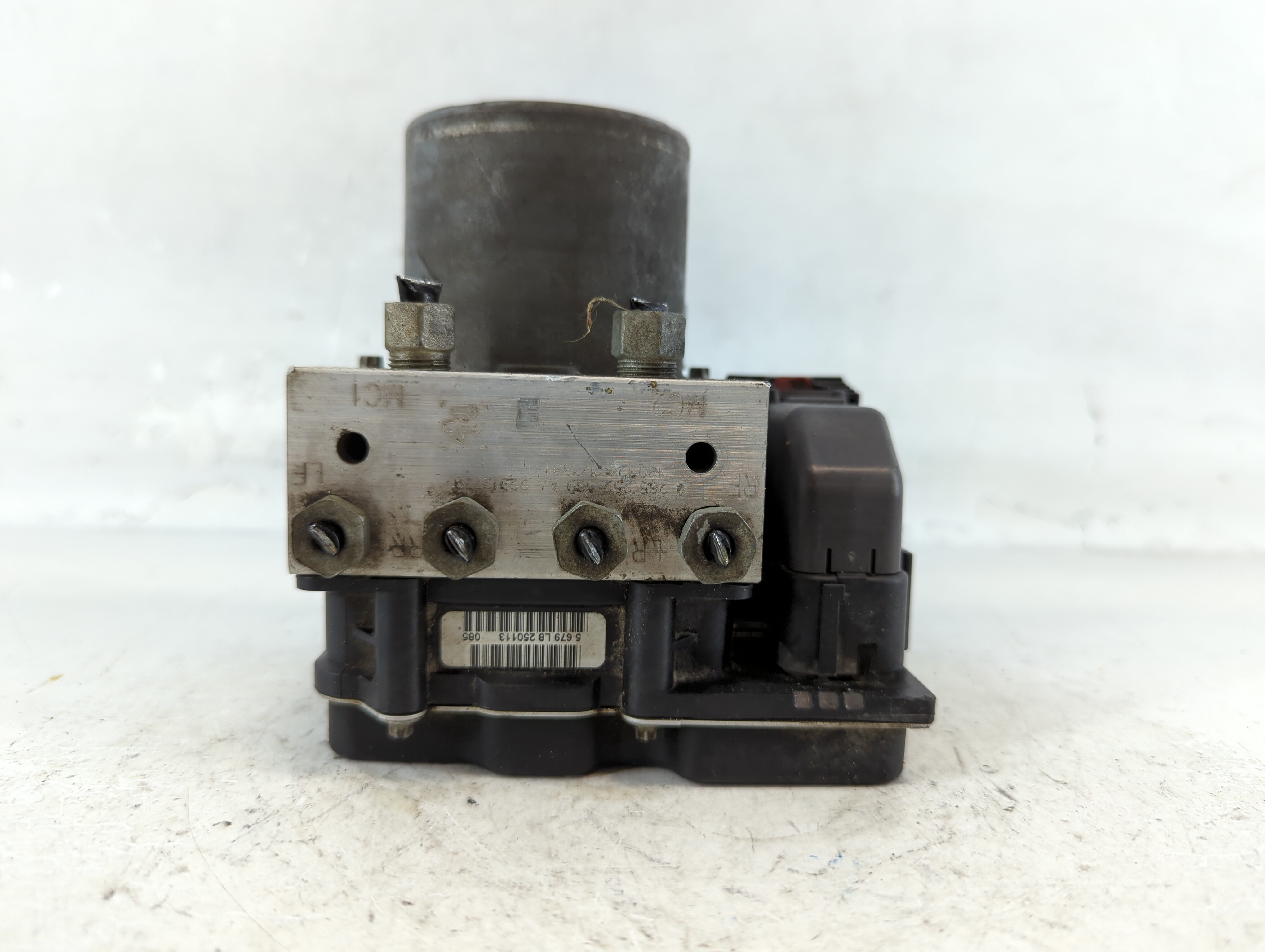 Picture of 2012-2017 Buick Enclave Abs Pump Control Module 922606