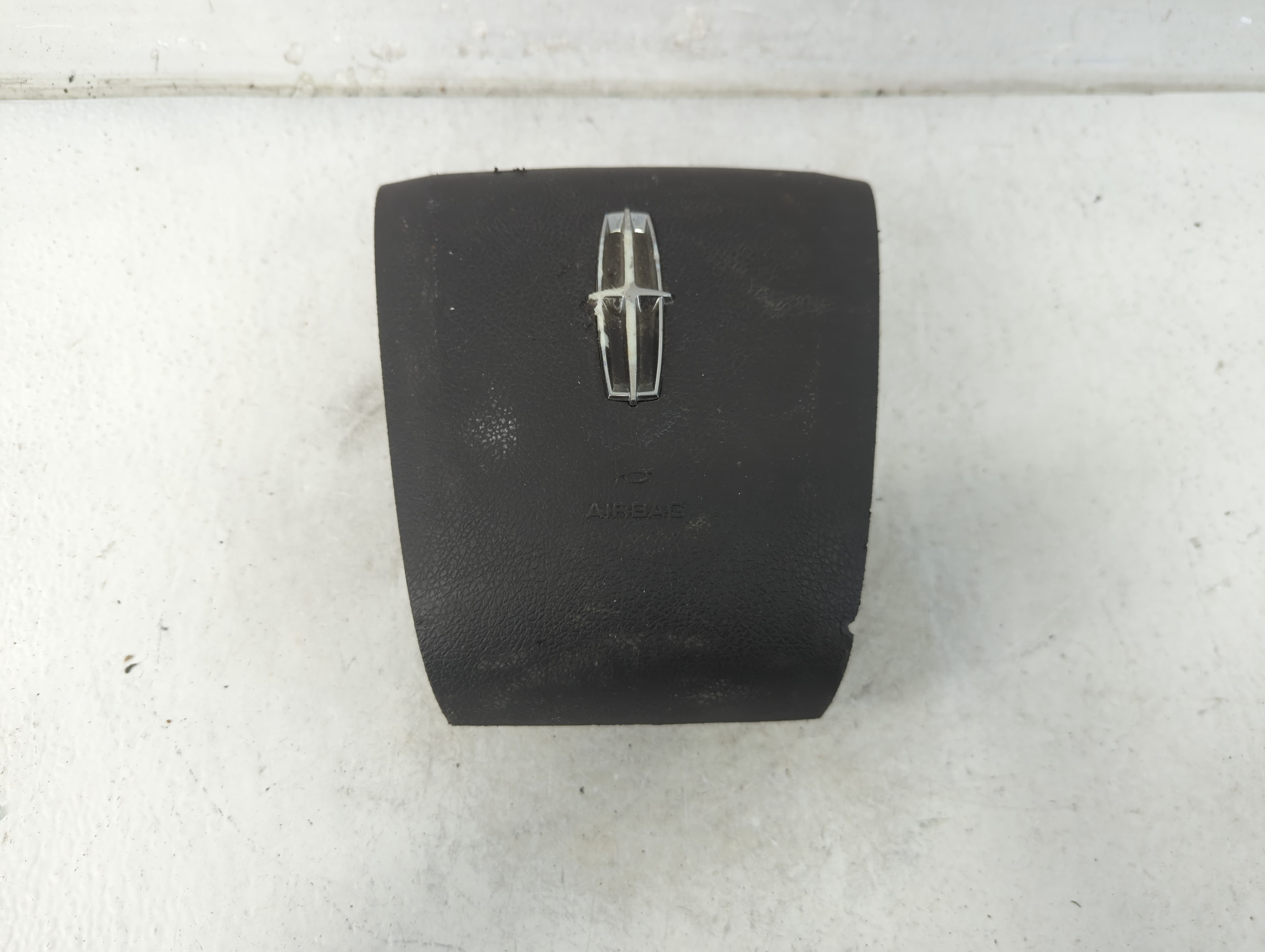 2009-2010 Lincoln Mks Air Bag Driver Left Steering Wheel Mounted 922614 - Oemusedautoparts1.com