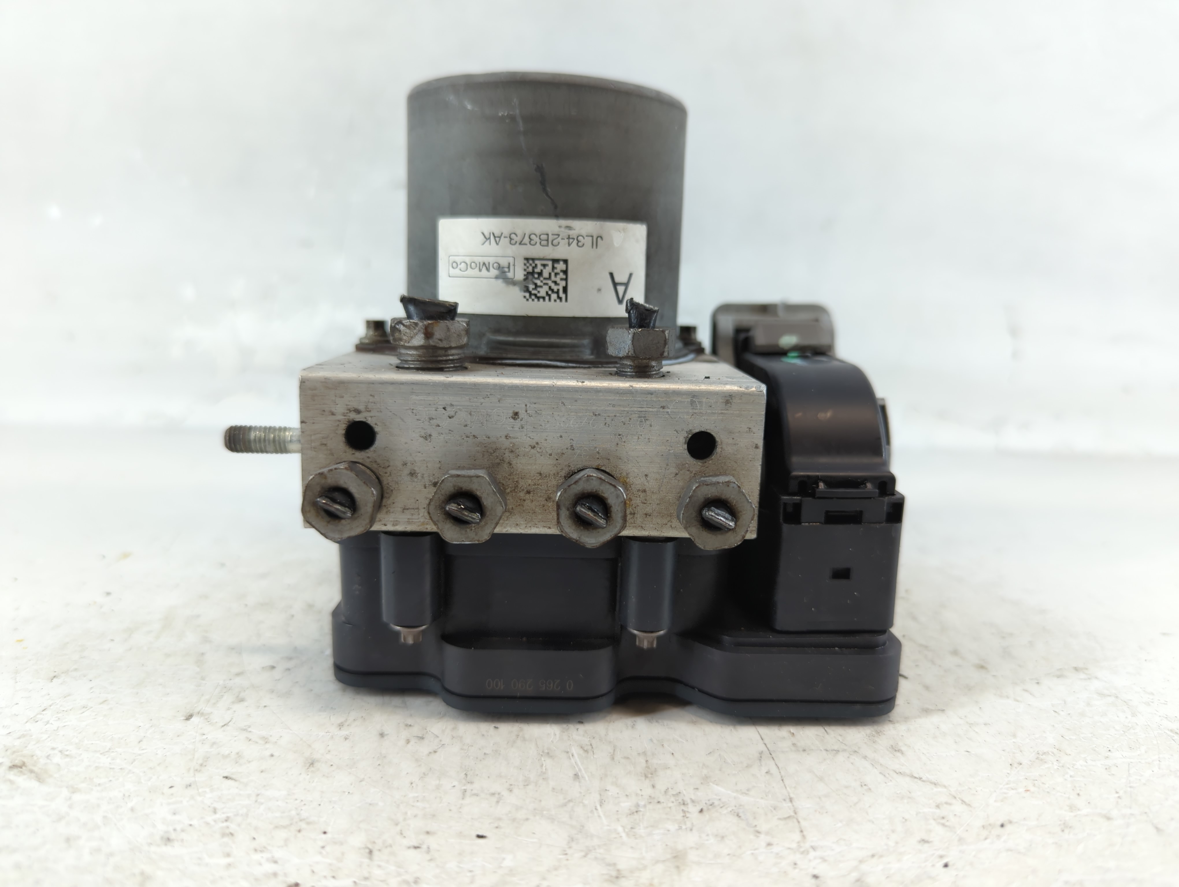 2018-2018 Ford F-150 Abs Pump Control Module 922630 - Oemusedautoparts1.com