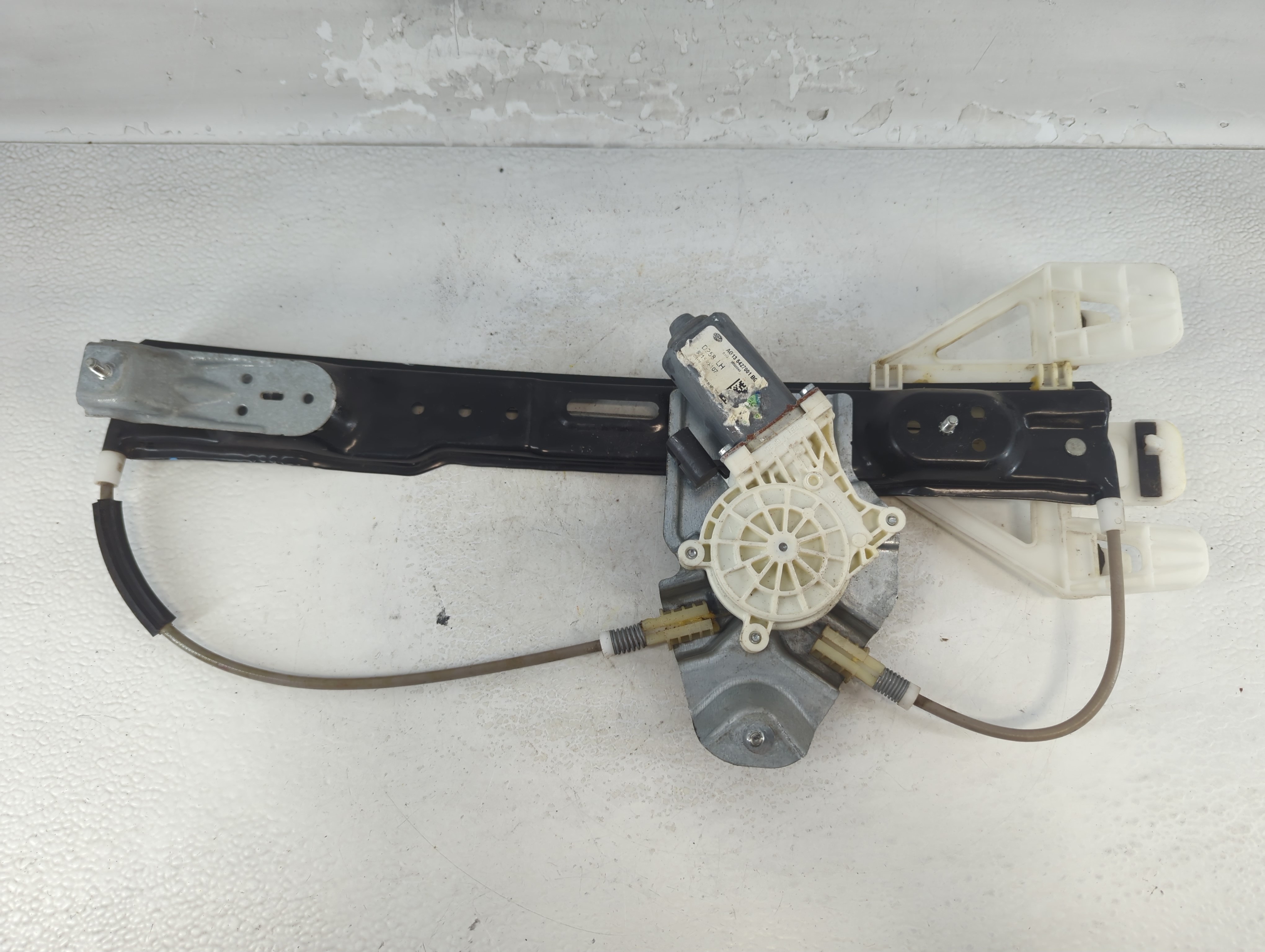 2010-2019 Ford Taurus Driver Rear Left Power Window Motor 922791 - Oemusedautoparts1.com