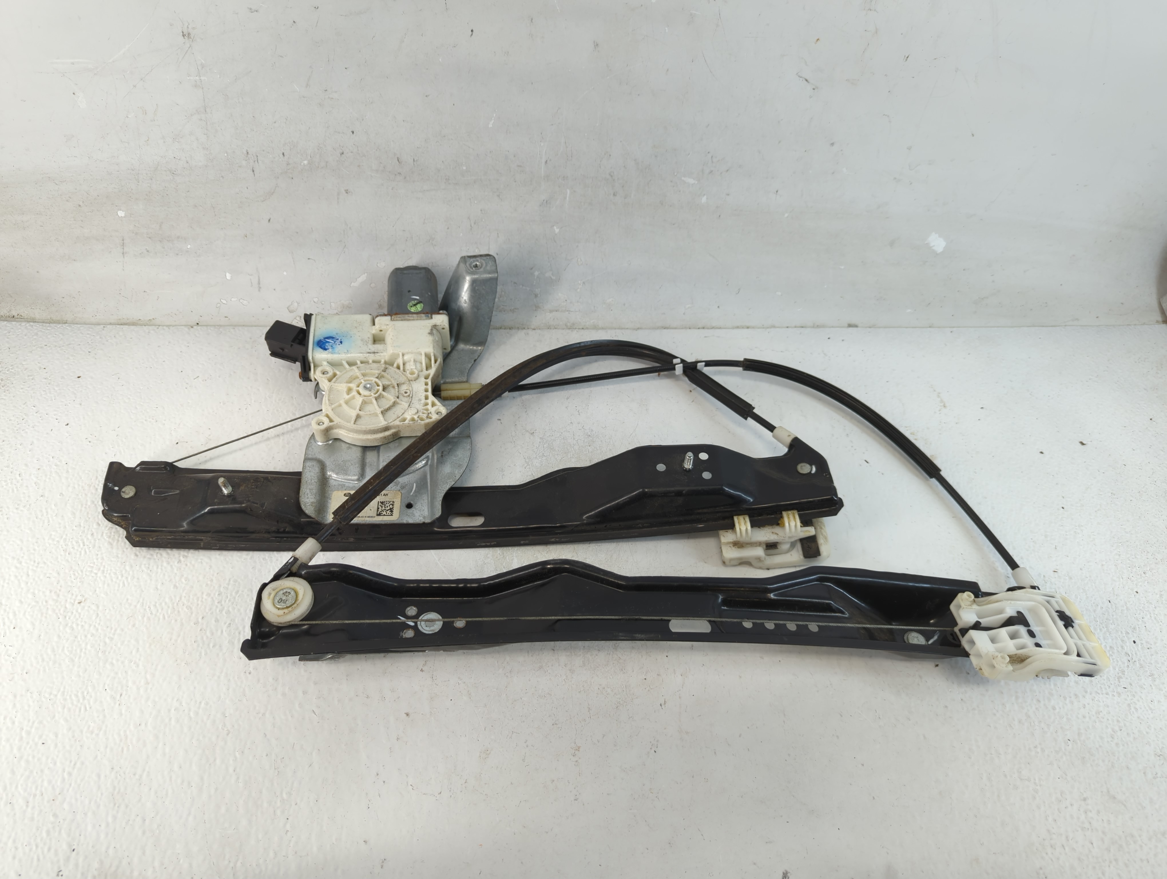 2010-2019 Ford Taurus Driver Left Front Window Regulator 922793 - Oemusedautoparts1.com
