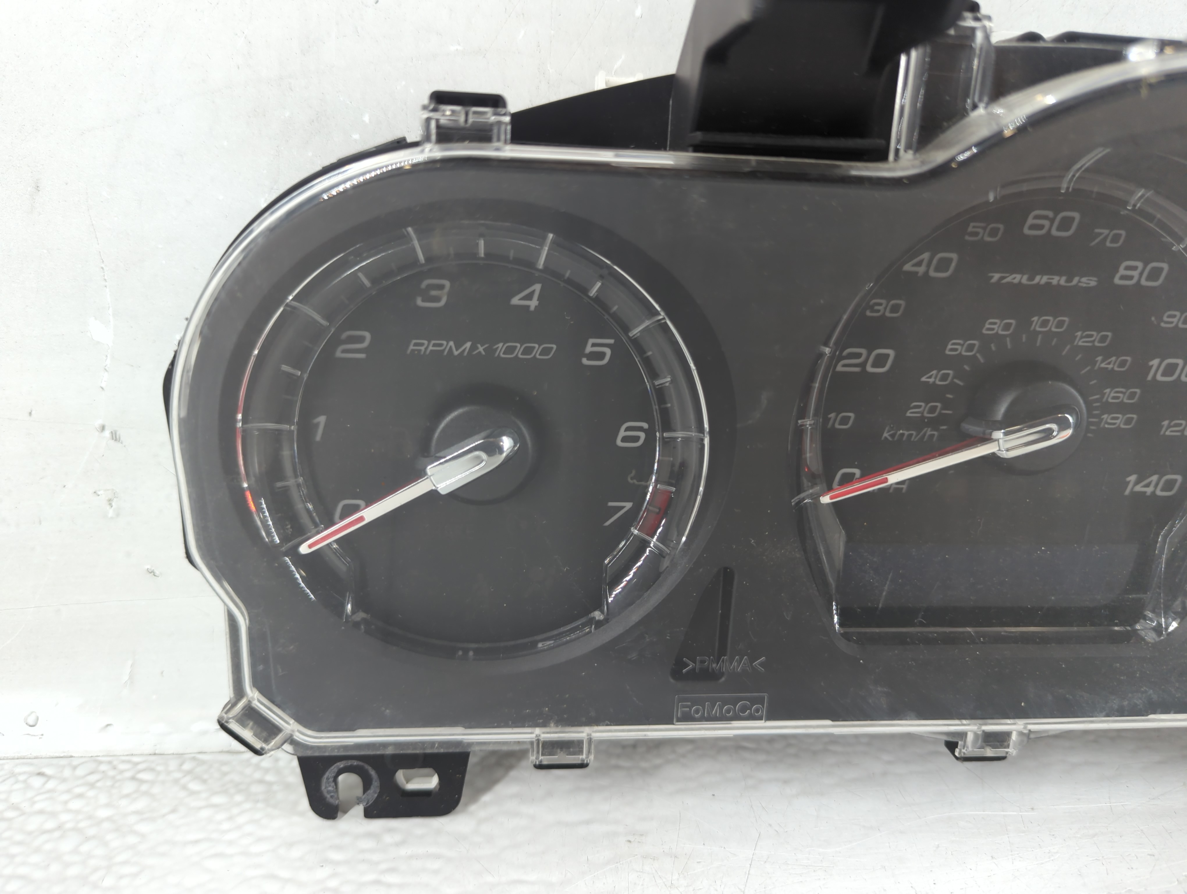 2011 Ford Taurus Speedometer Instrument Cluster Gauges 922795 - Oemusedautoparts1.com