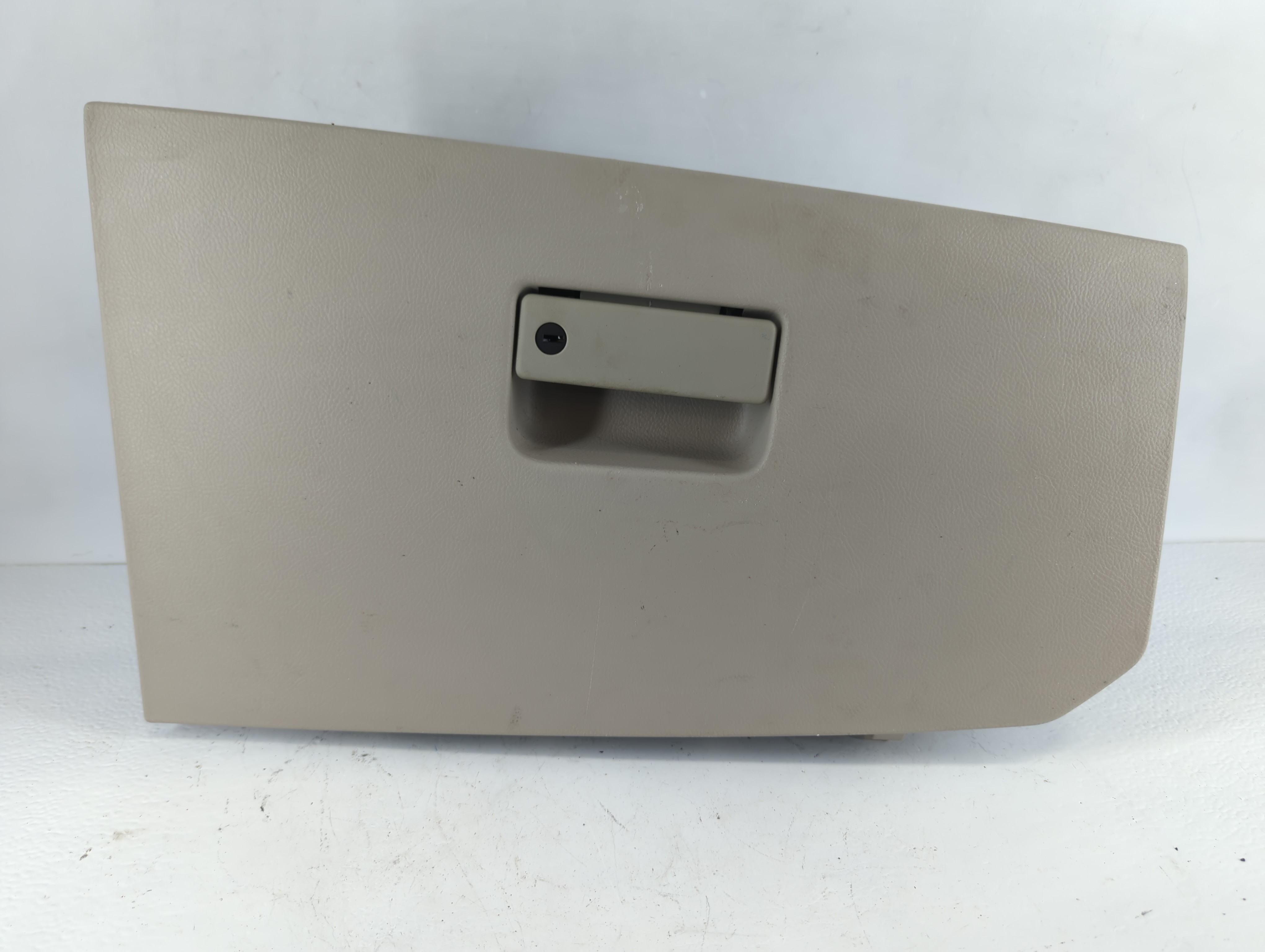 Picture of 2011 Ford Taurus Passenger Glove Box Door Storage Compartment 922799