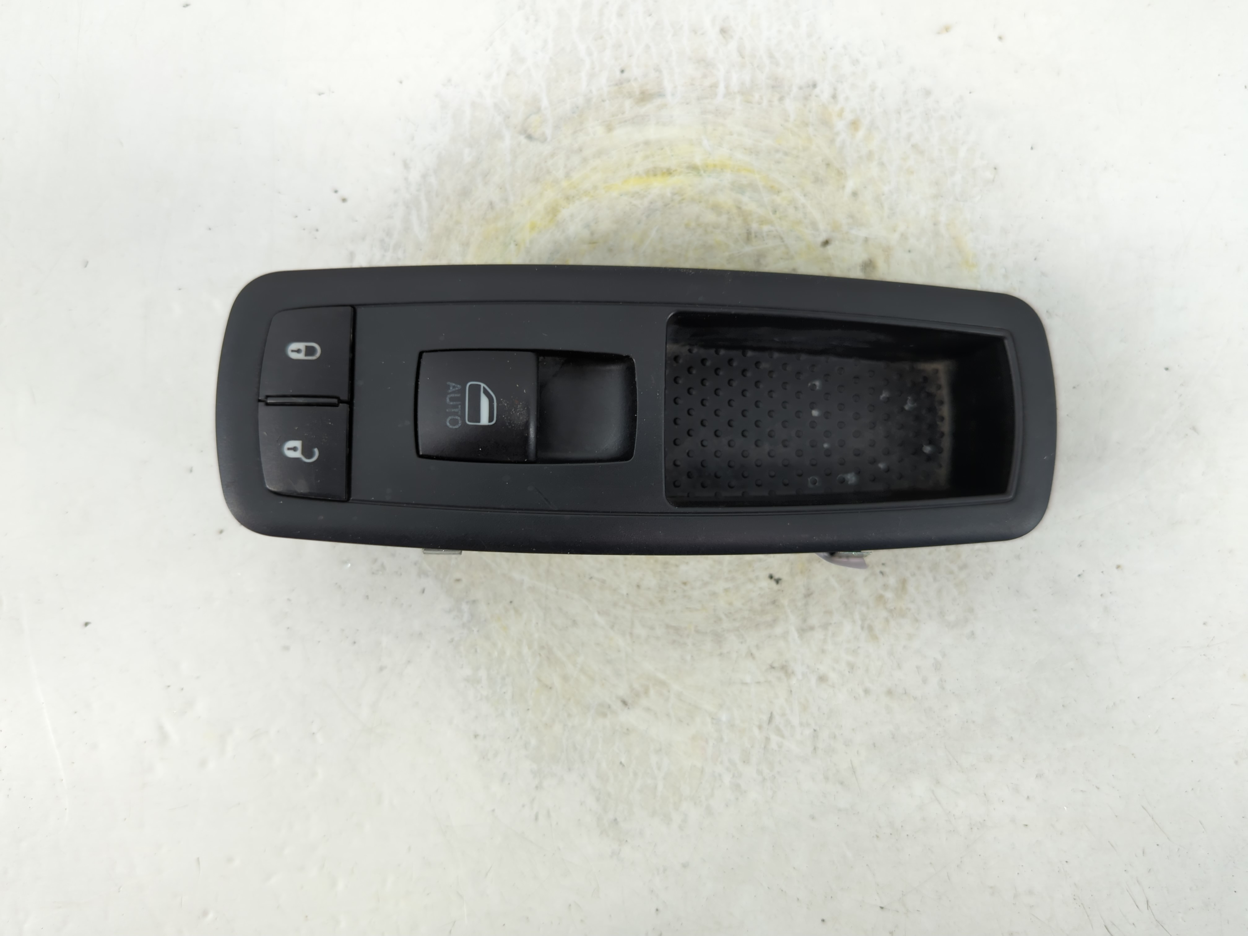Picture of 2011-2015 Chrysler Town & Country Passenger Right Power Window Switch 922843