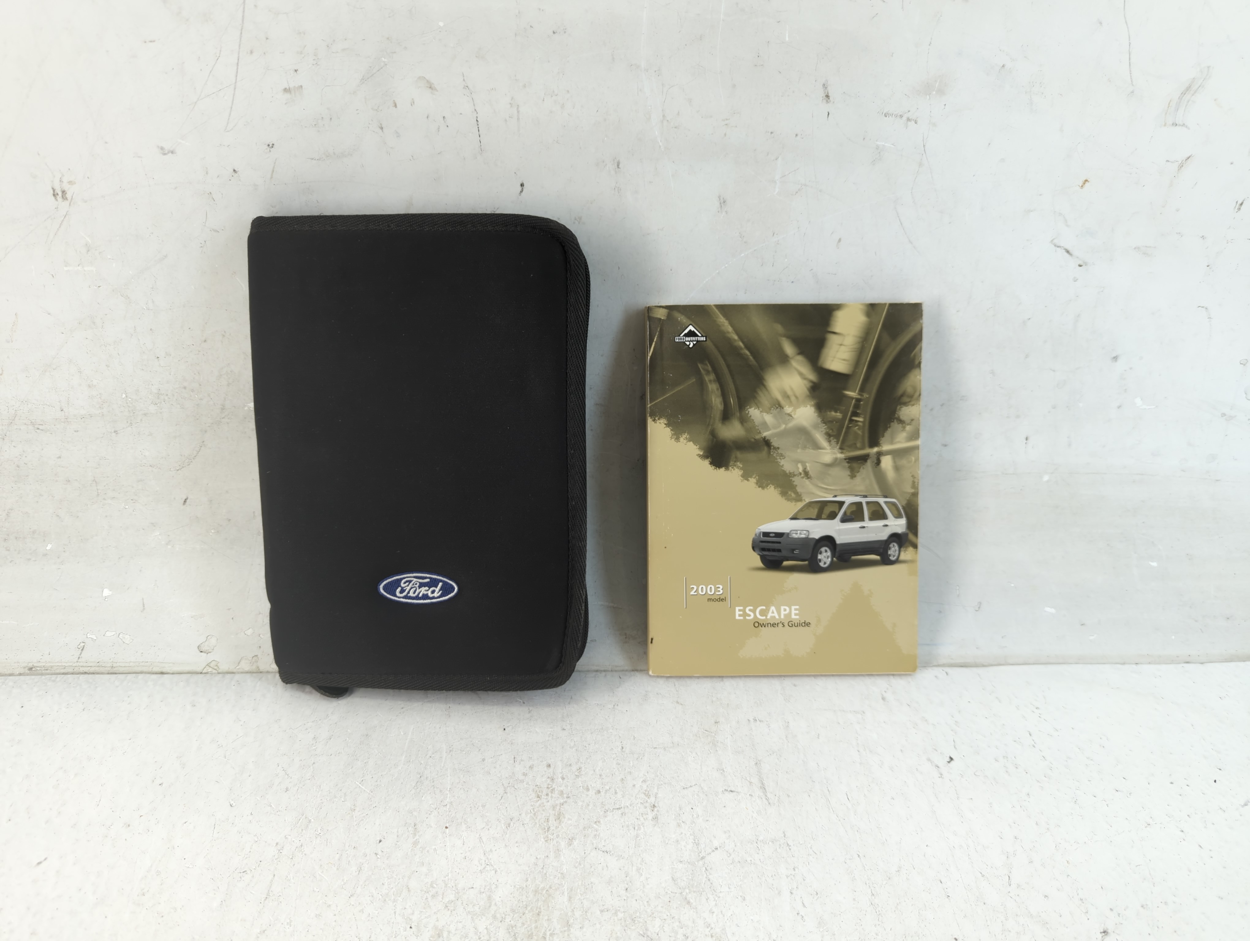 2003 Ford Escape Owners Manual Book Guide 923019 - Oemusedautoparts1.com