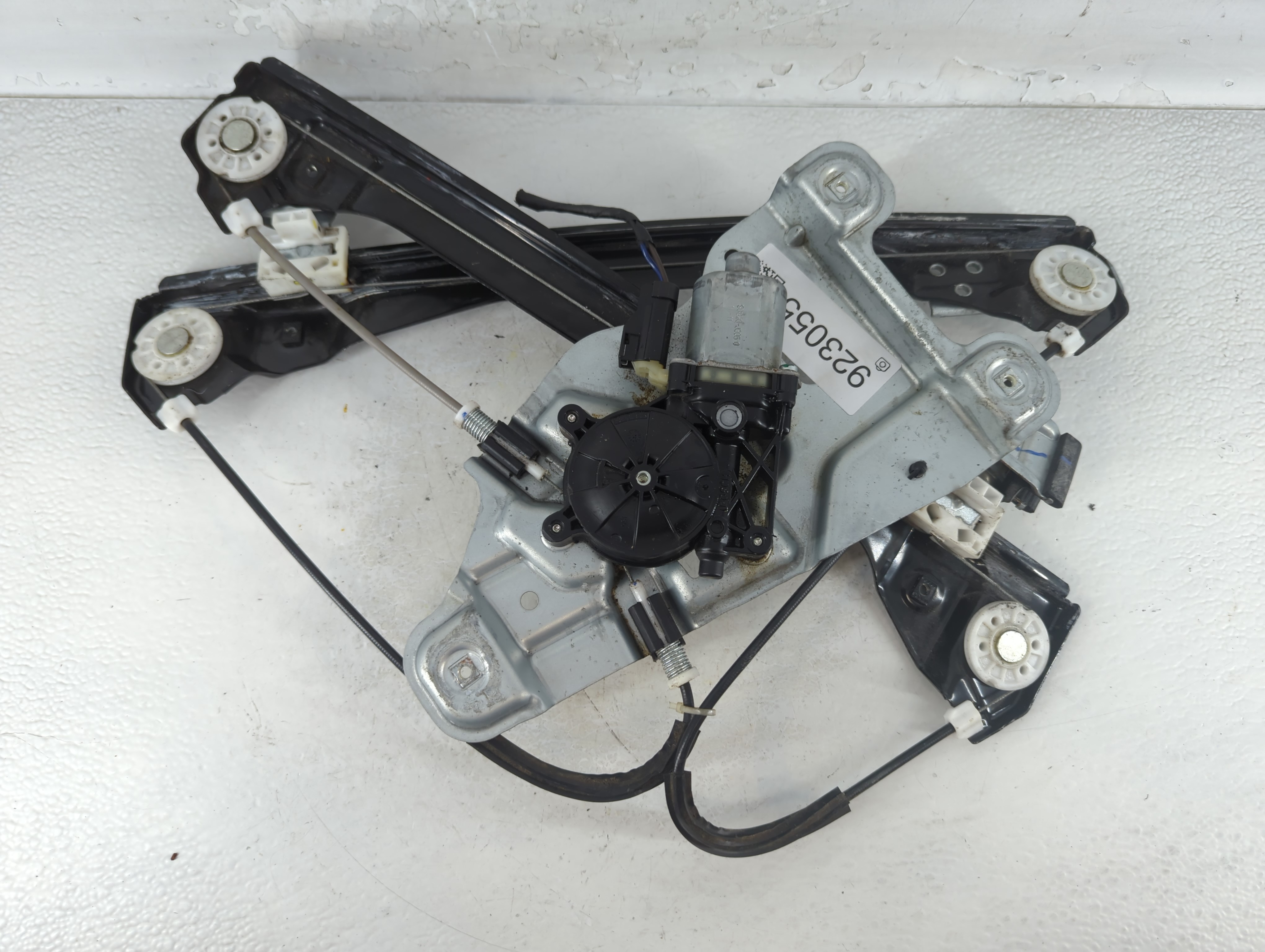 2012-2017 Chevrolet Equinox Window Regulator Right Passenger Rear 923055 - Oemusedautoparts1.com