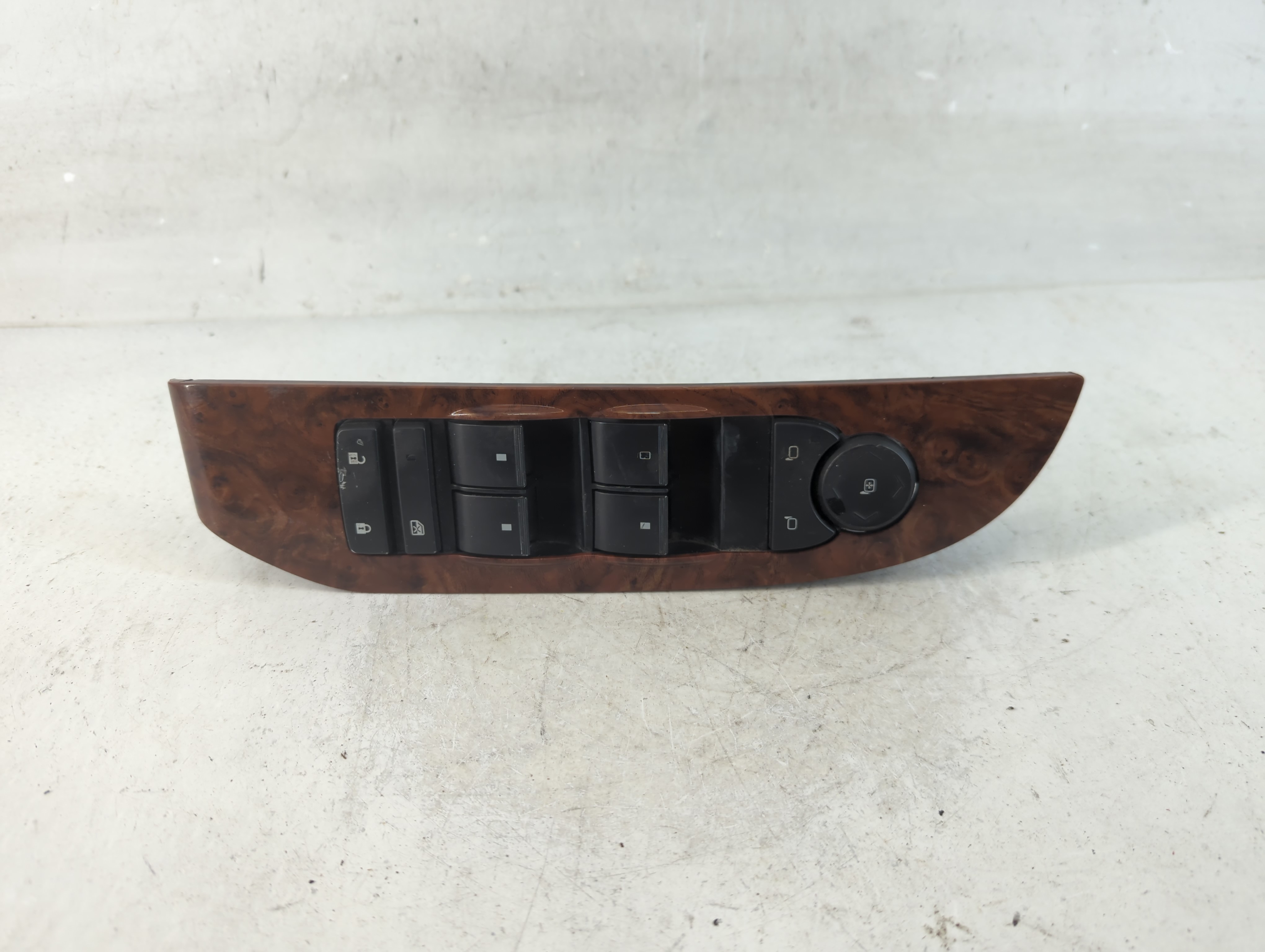2007 Chevrolet Suburban 1500 Driver Left Door Master Power Window Switch 923084 - Oemusedautoparts1.com