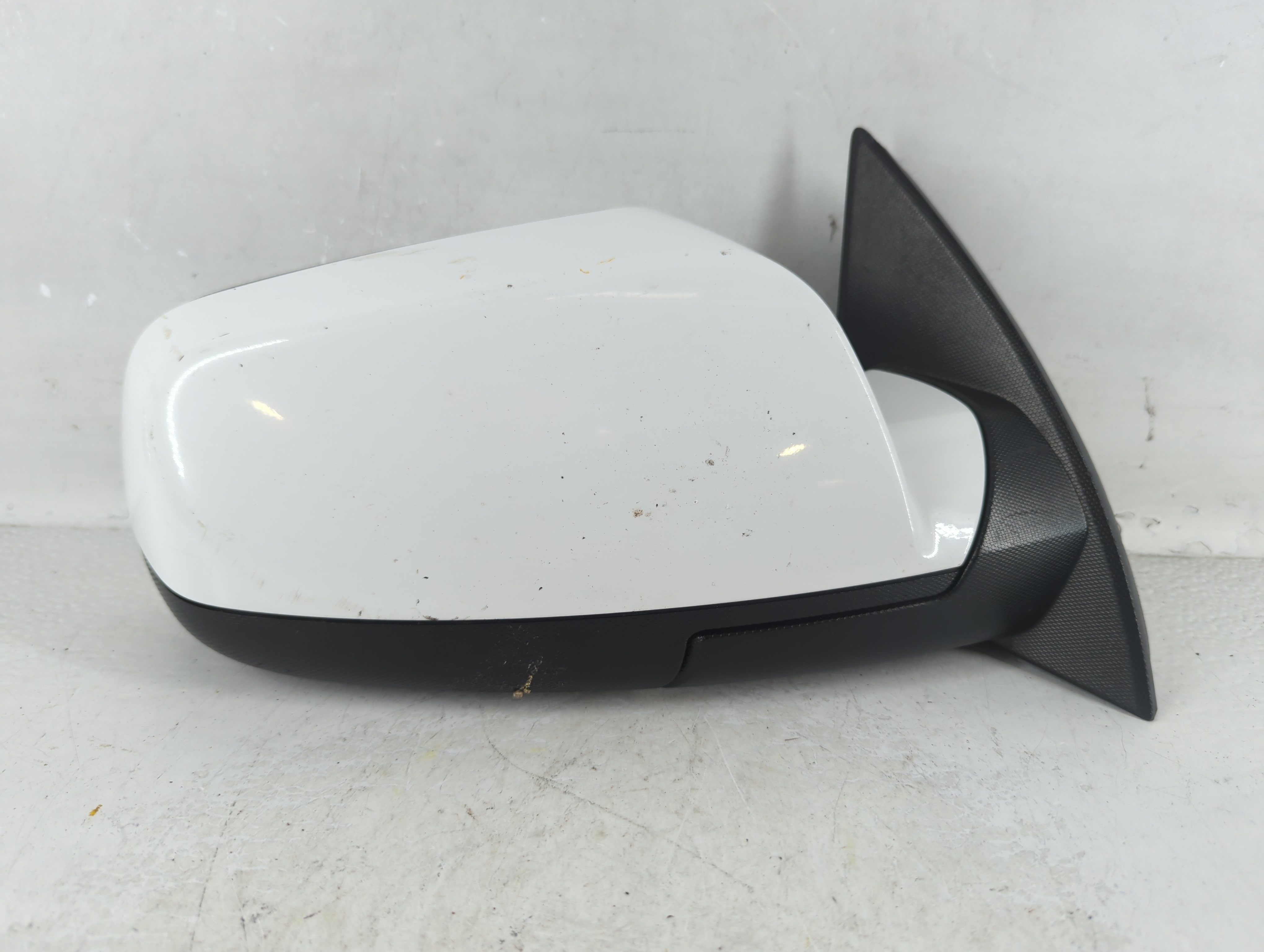 2011-2014 Gmc Terrain Passenger Right Side View Power Door Mirror White 923088 - Oemusedautoparts1.com