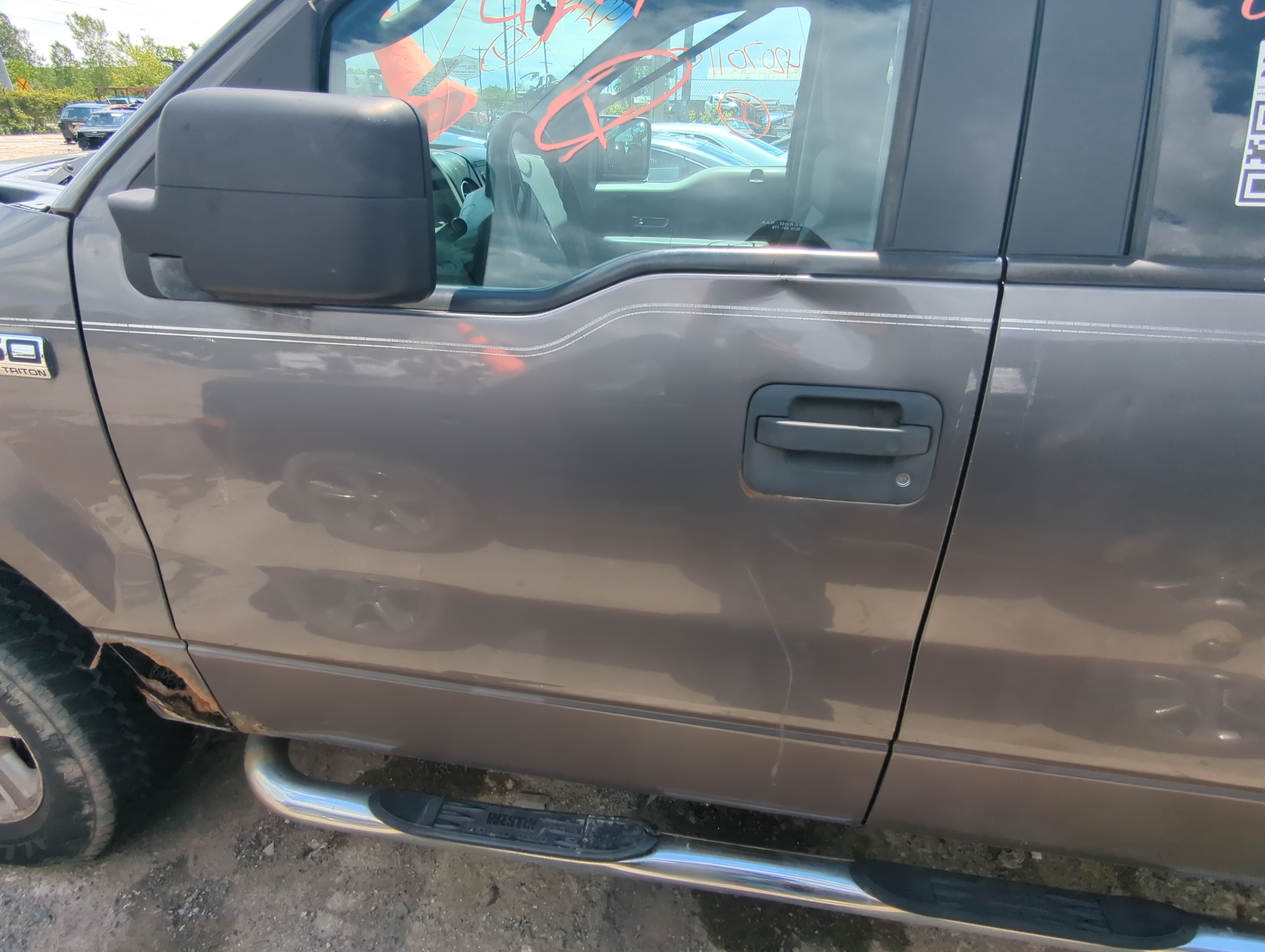 Picture of 2004-2008 Ford F-150 Driver Front Door Oem 923302