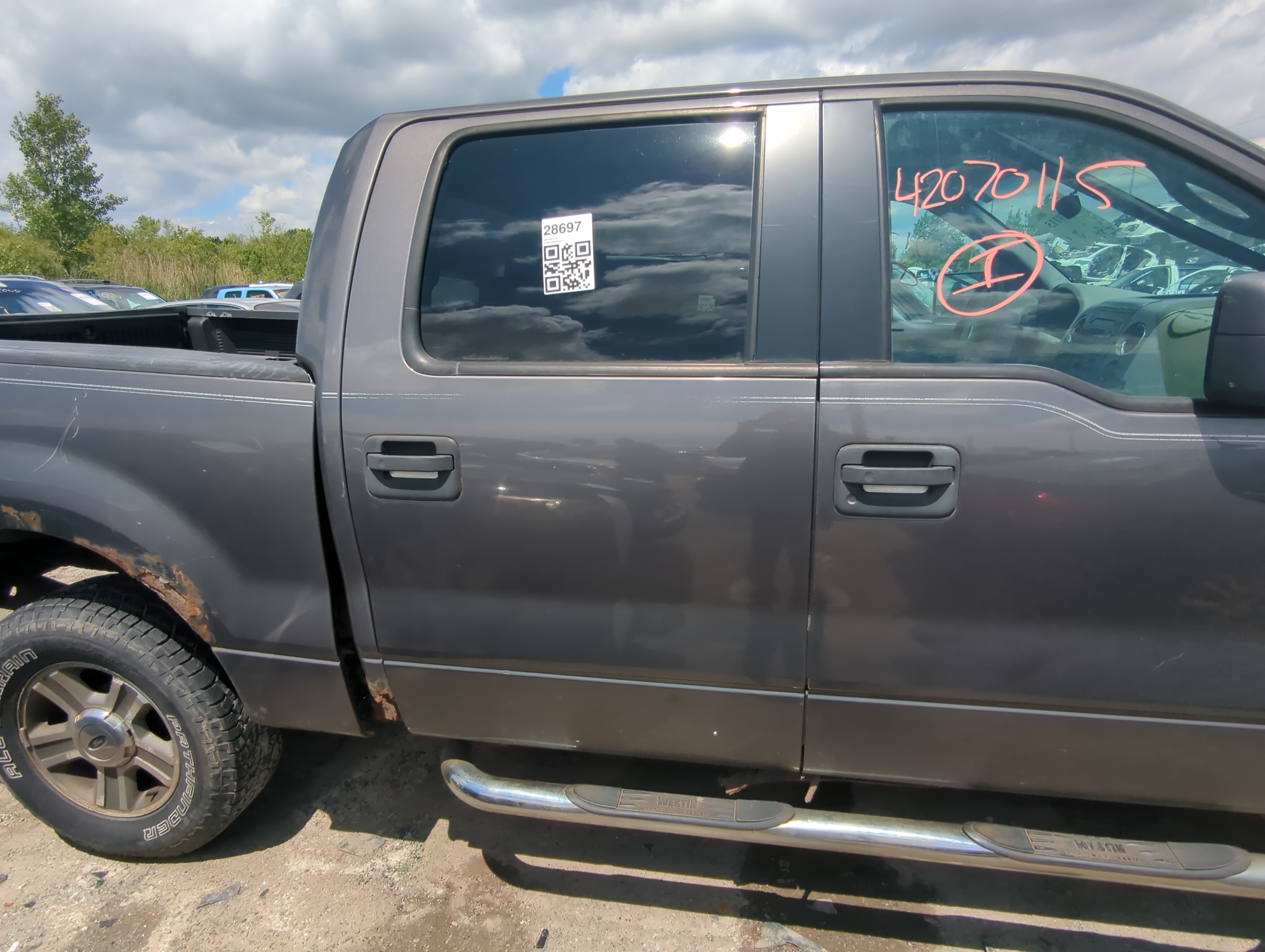 Picture of 2004-2005 Ford F-150 Passenger Rear Door Oem 923375