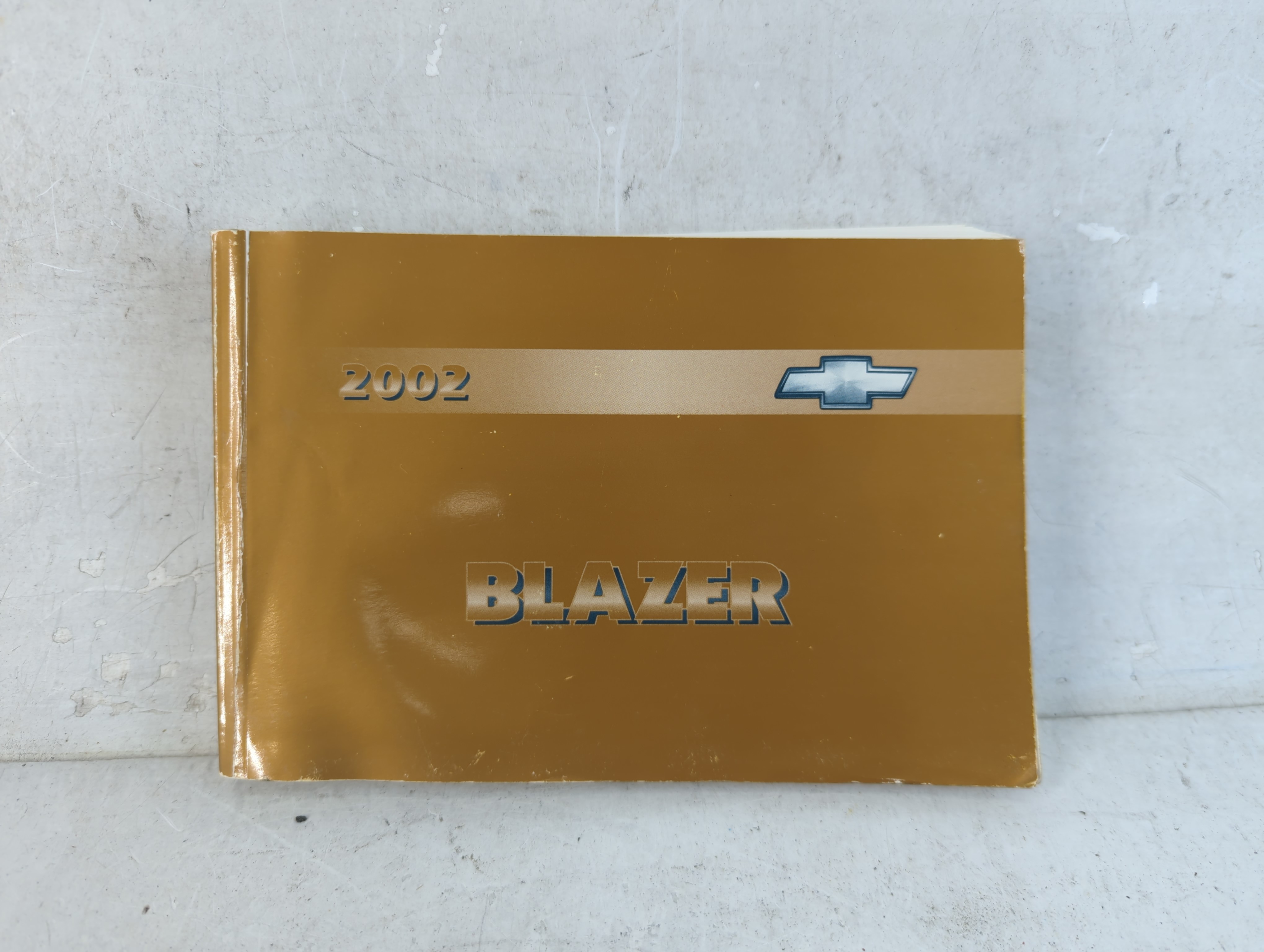 2002 Chevrolet Blazer Owners Manual Book Guide 923424 - Oemusedautoparts1.com