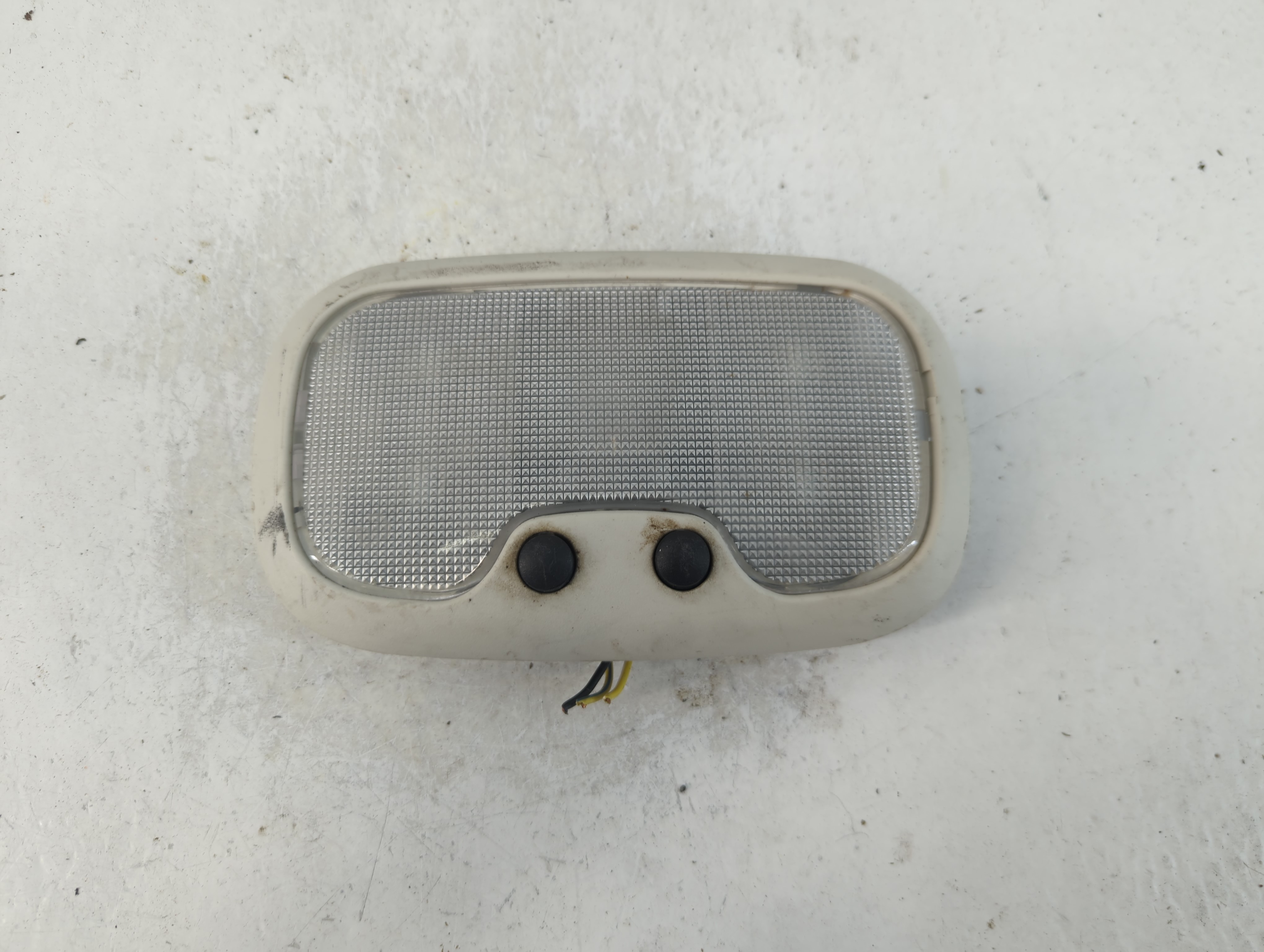 2004 Chrysler Sebring Overhead Roof Console 923428 - Oemusedautoparts1.com