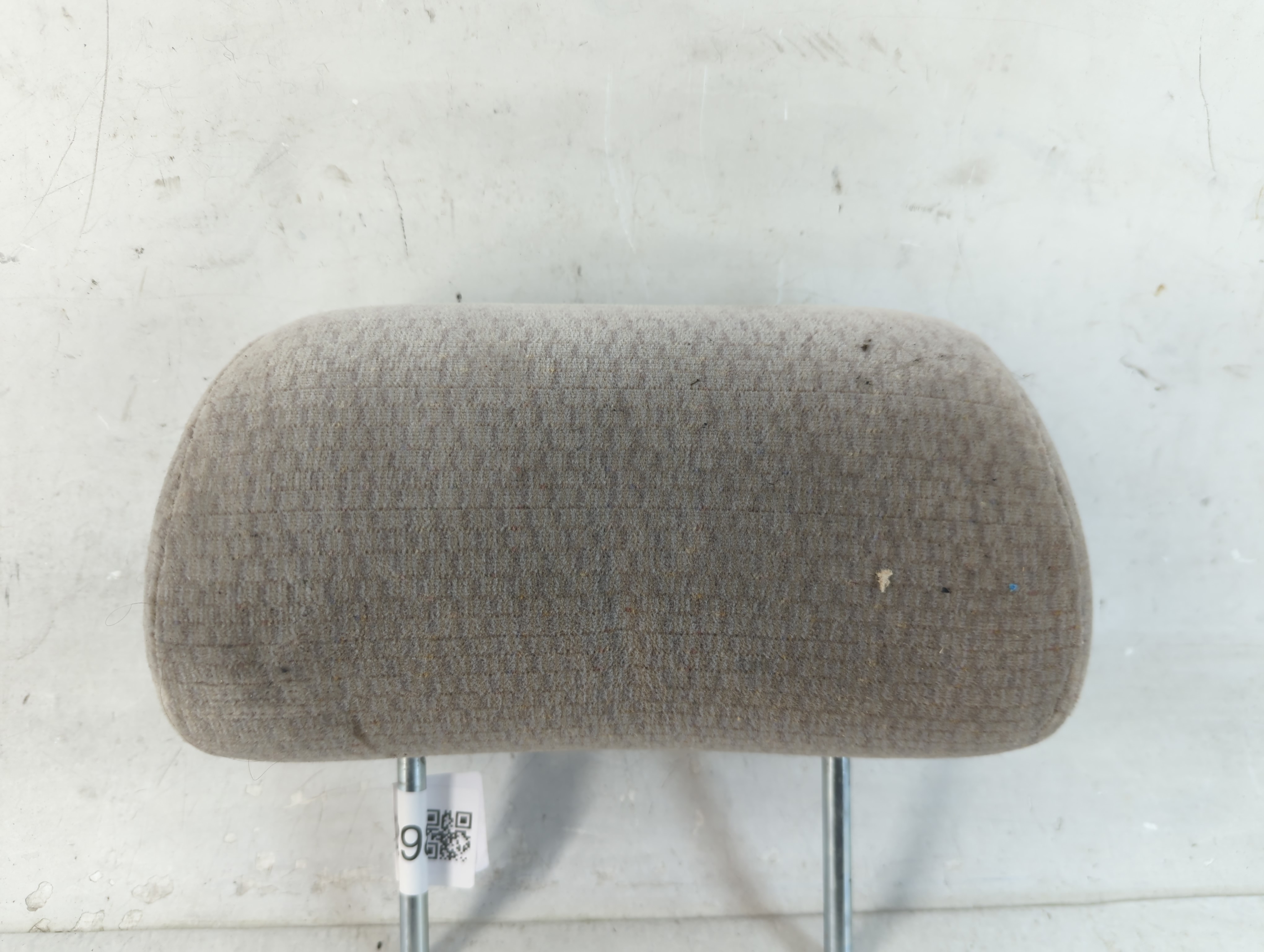 Picture of 2000-2004 Kia Spectra Headrest Head Rest Rear Seat 924298