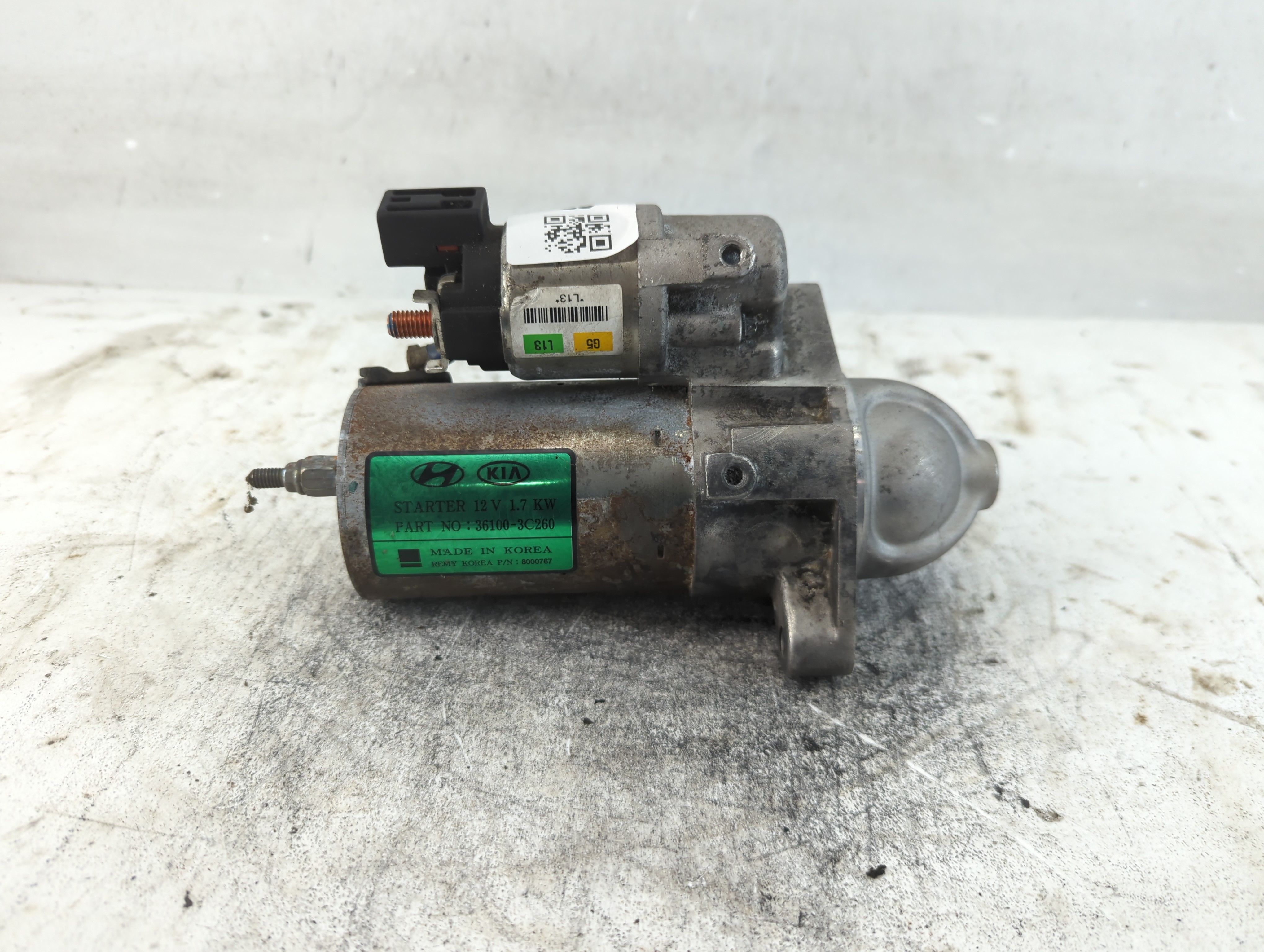 Picture of 2015-2018 Hyundai Santa Fe Car Starter Motor Solenoid Oem 924303
