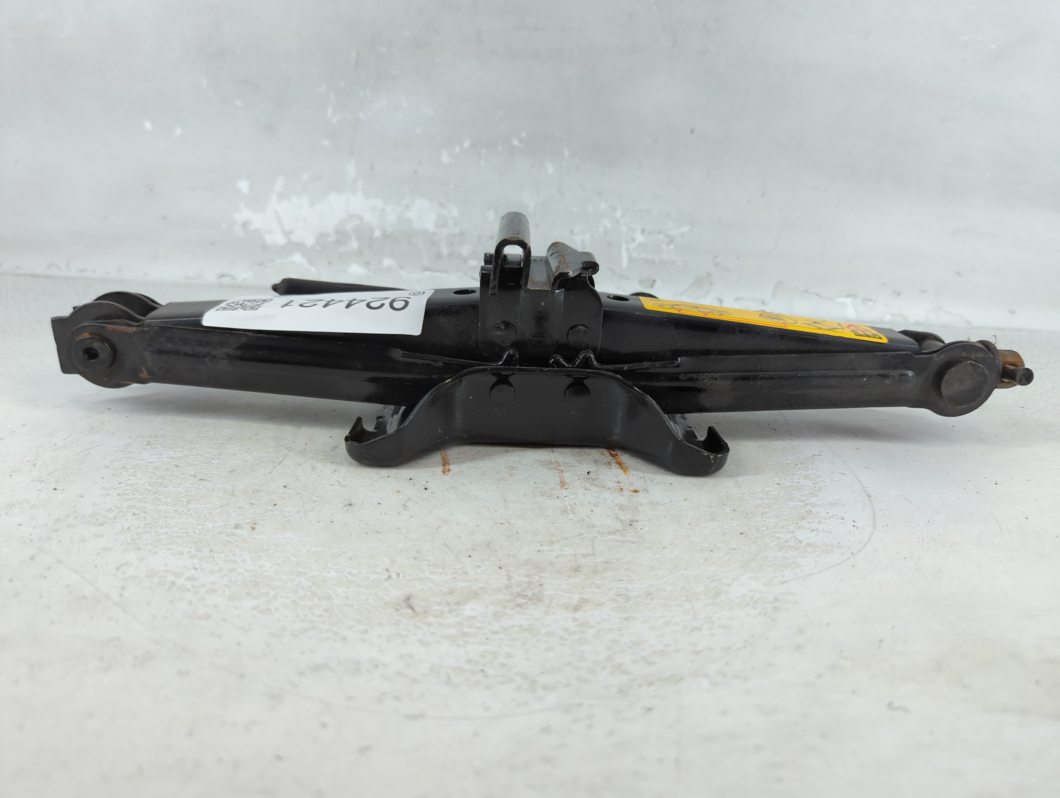 Picture of Ford Fiesta Spare Scissor Car Jack 924421
