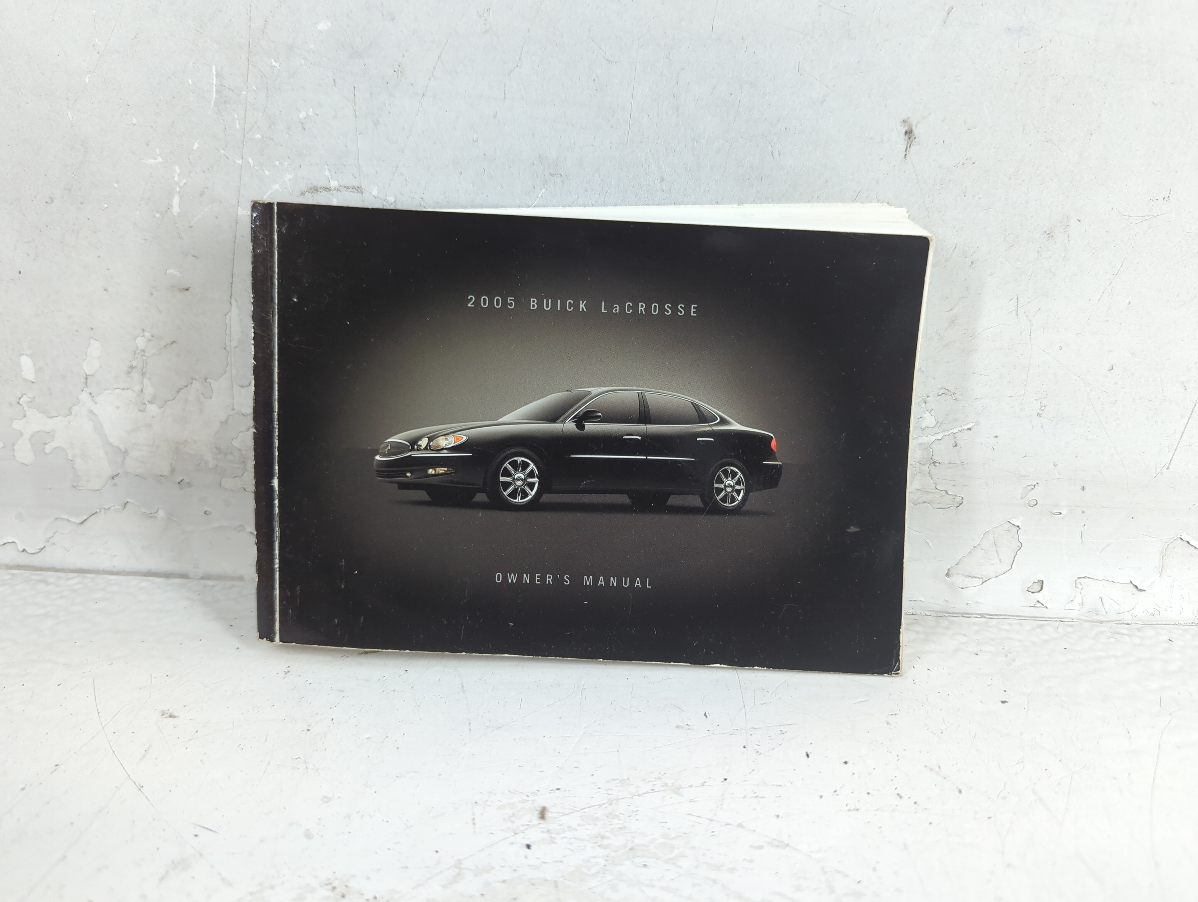 2005 Buick Lacrosse Owners Manual Book Guide 924558 - Oemusedautoparts1.com