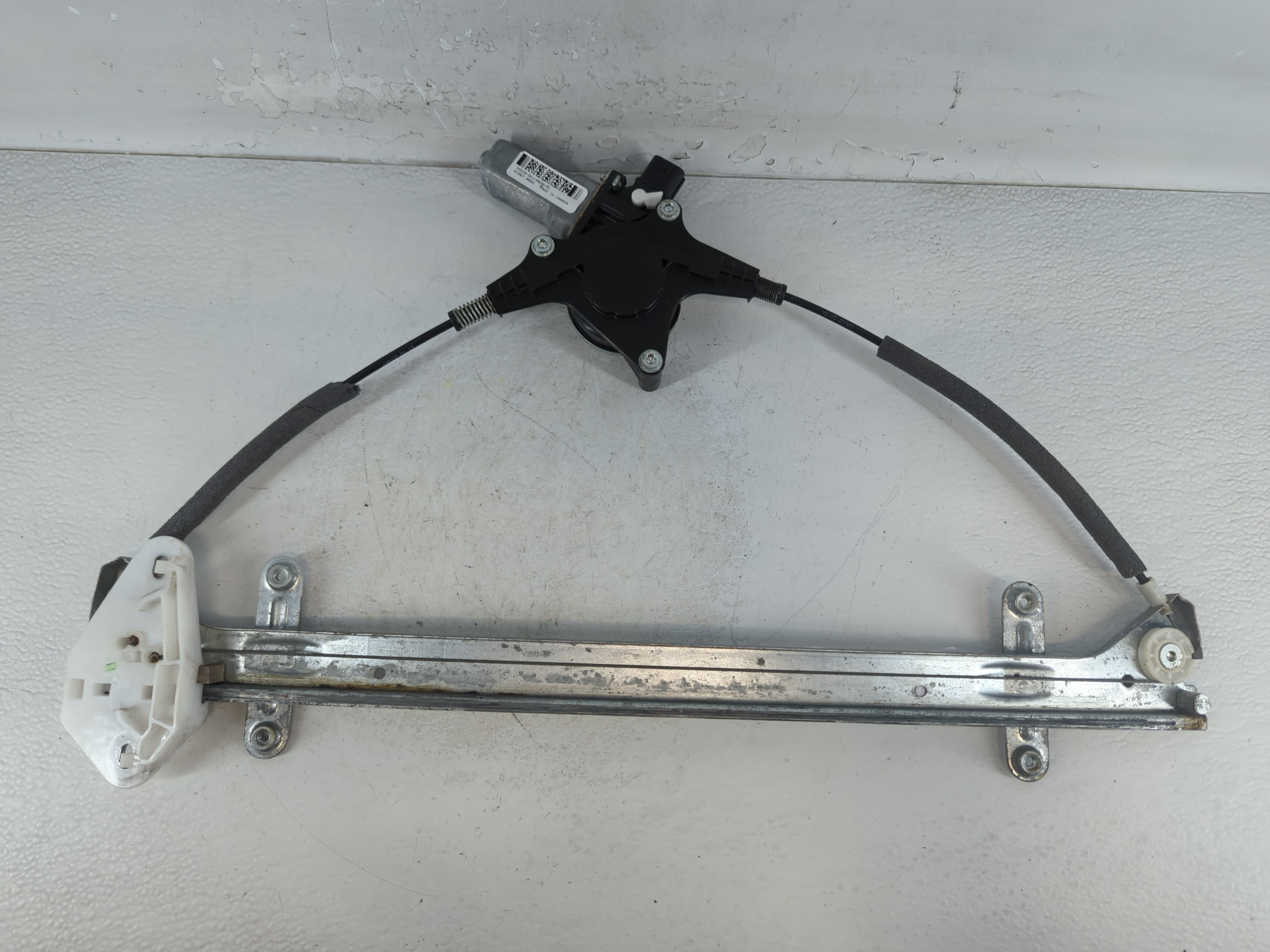 Picture of 2005-2010 Honda Odyssey Driver Left Front Window Regulator 924587