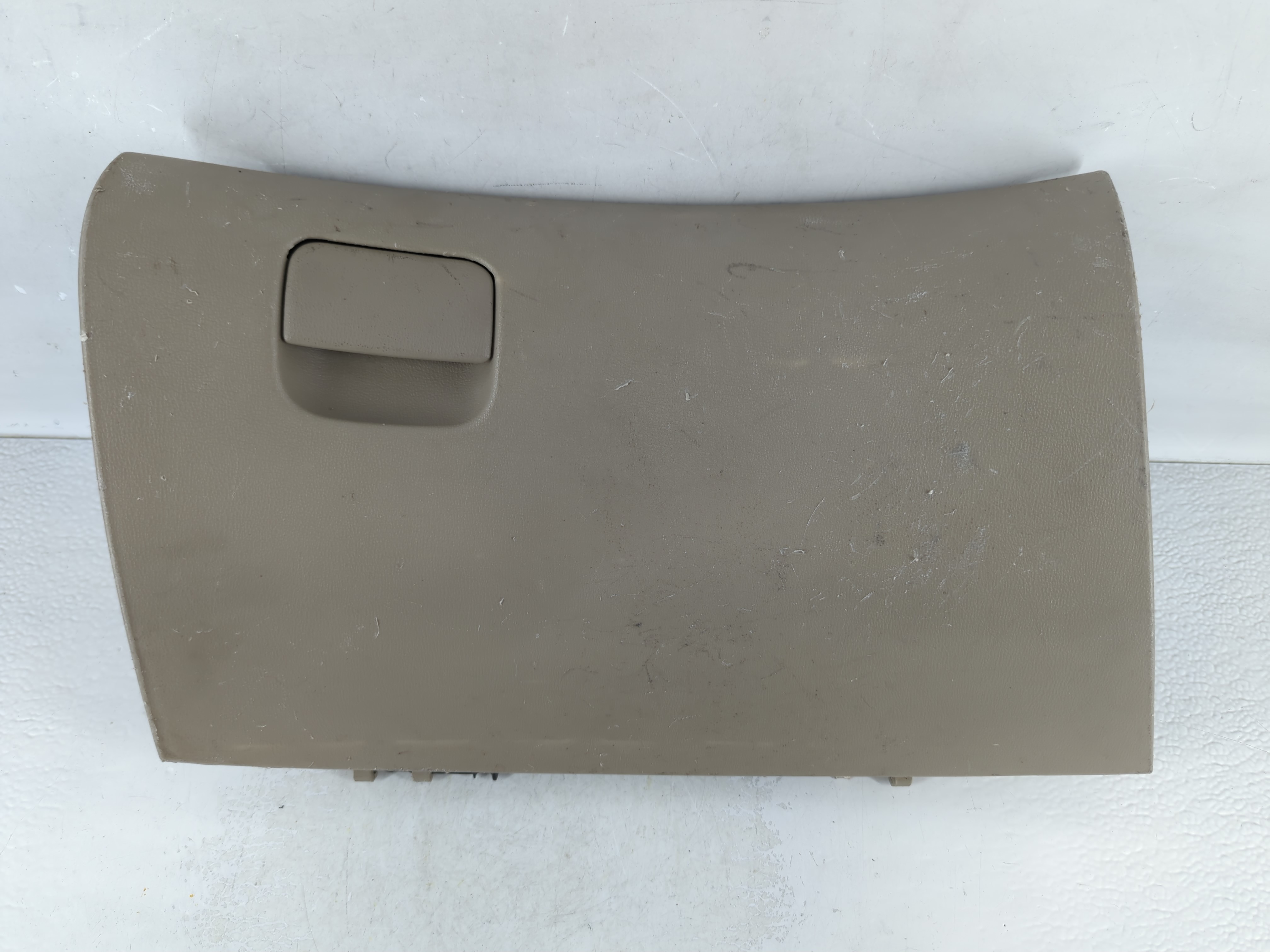 Picture of 2010 Hyundai Elantra Passenger Glove Box Door Storage Compartment 924652
