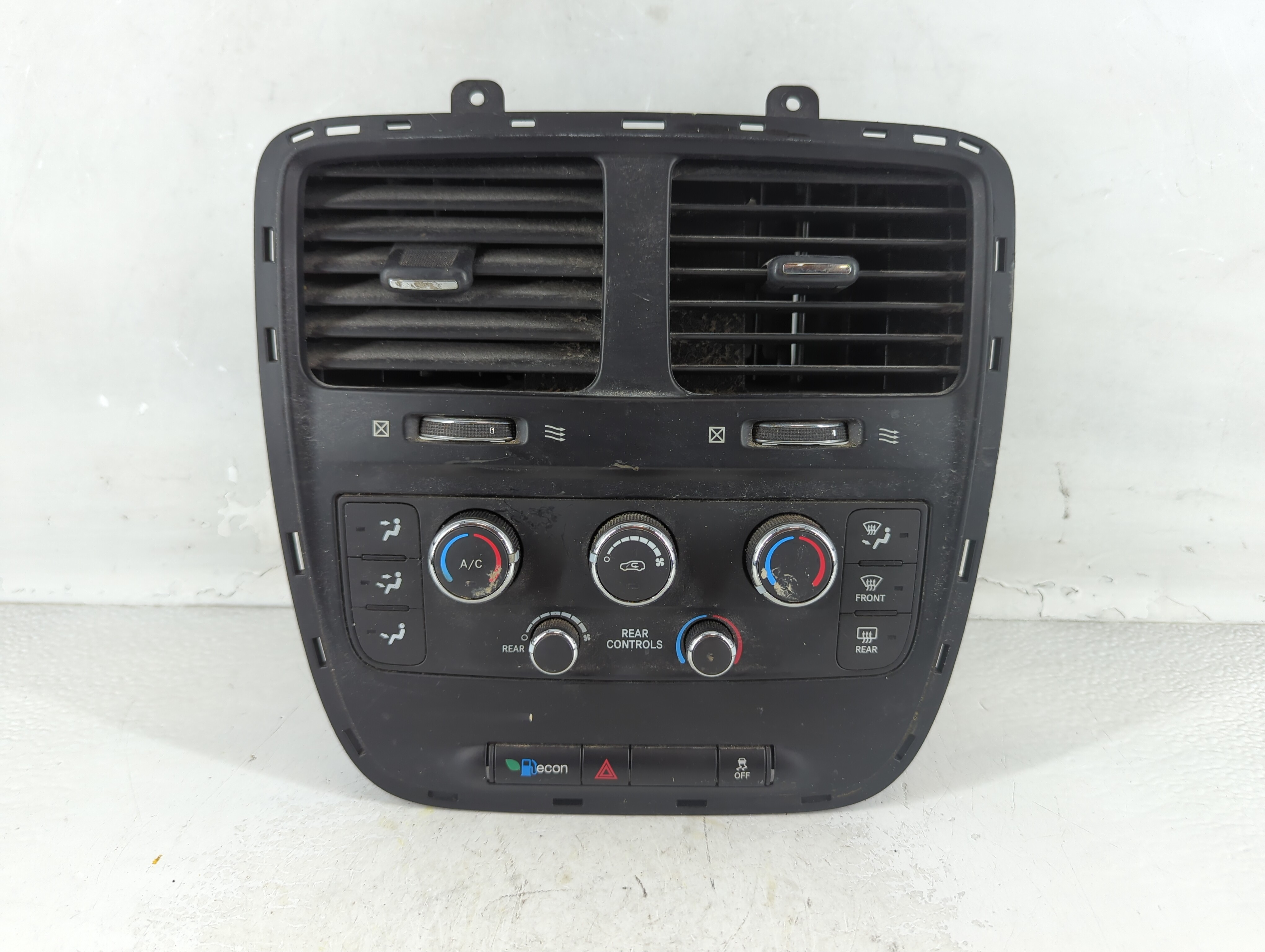 Picture of Dodge Caravan Ac Heater Climate Control P55111240af 924708