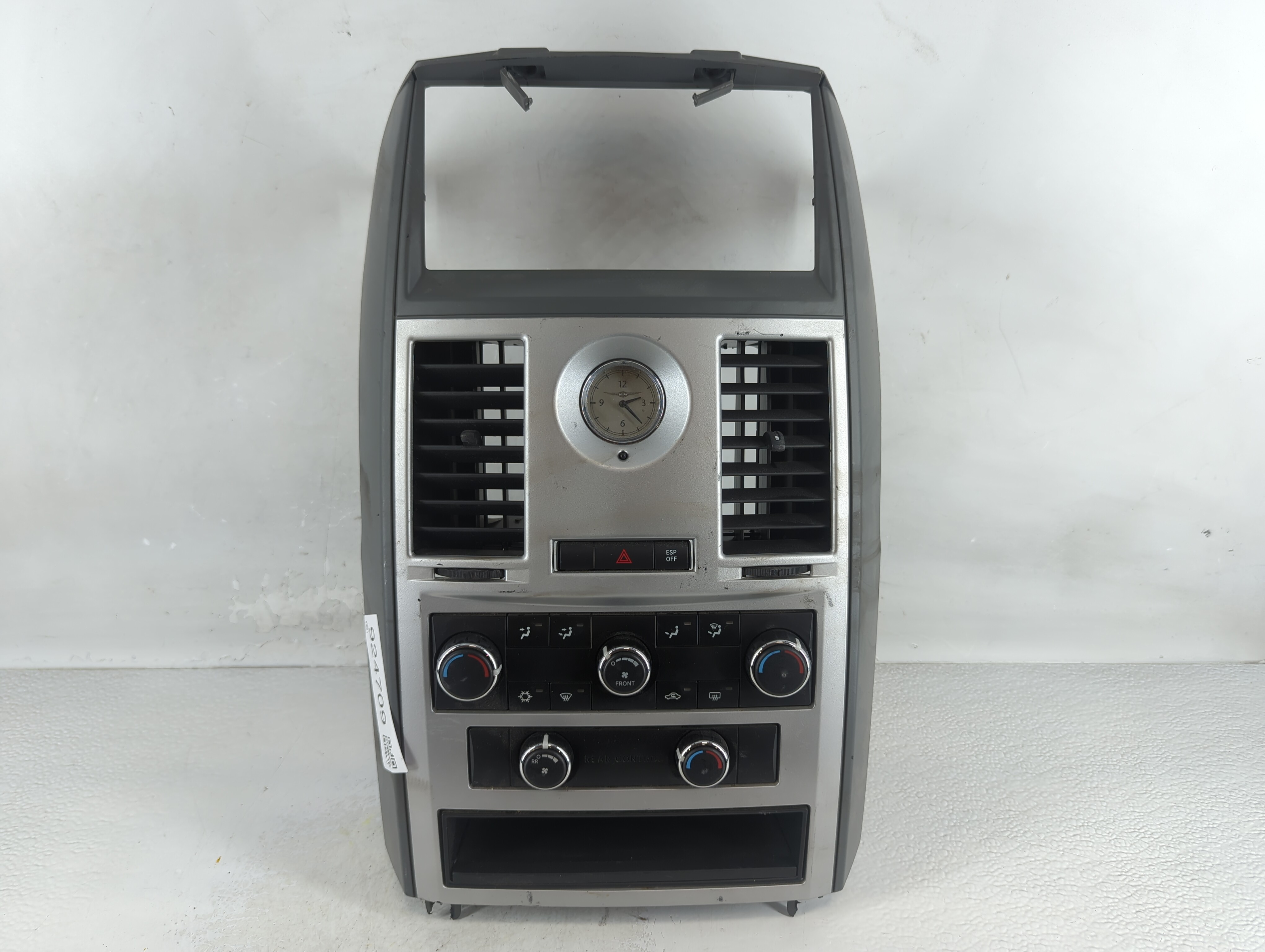 2008-2009 Chrysler Town & Country Ac Heater Climate Control P55111805aj 924709 - Oemusedautoparts1.com