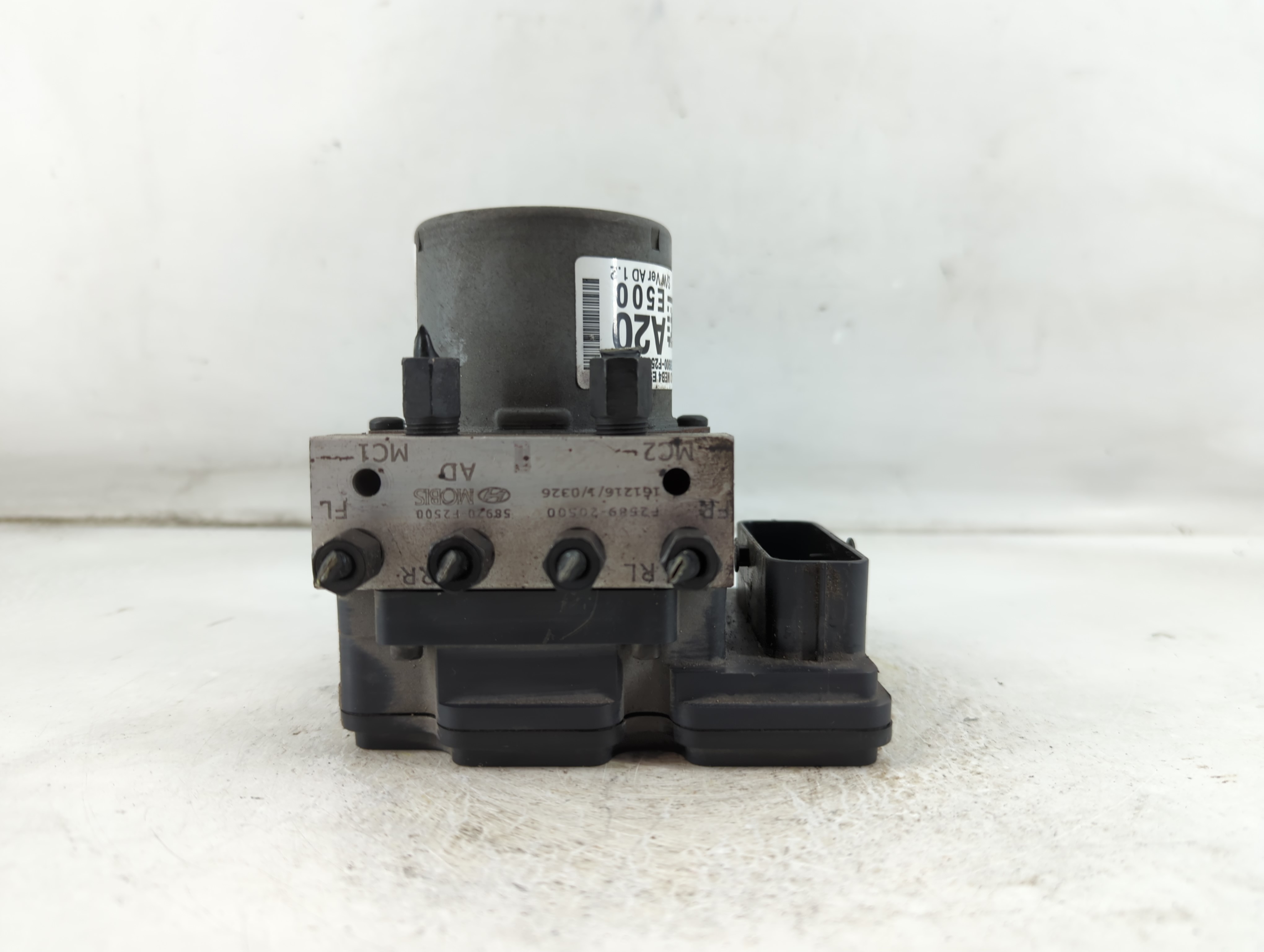 2017-2019 Hyundai Elantra Abs Pump Control Module 924725 - Oemusedautoparts1.com