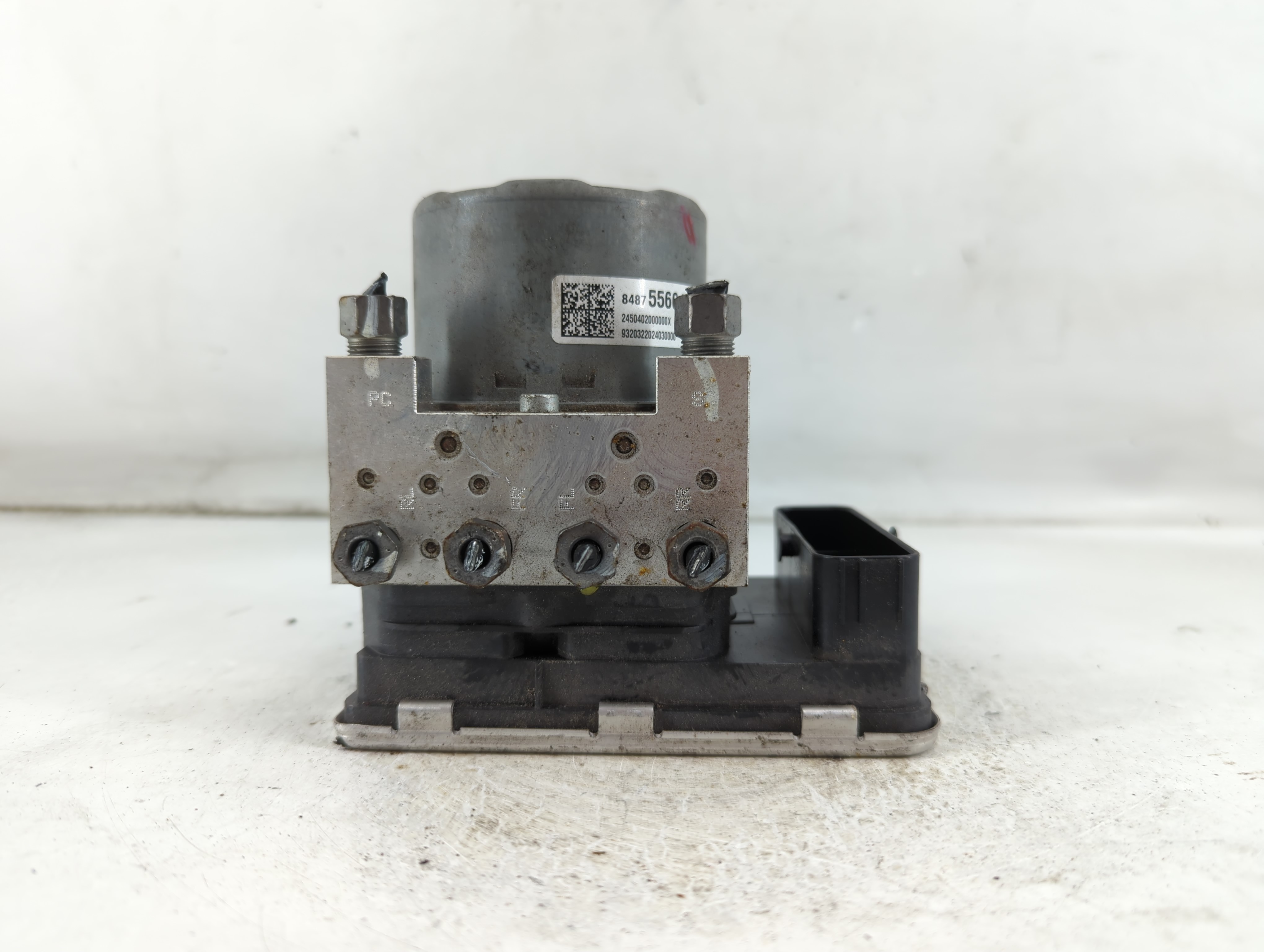 2020-2022 Chevrolet Equinox Abs Pump Control Module 924734 - Oemusedautoparts1.com
