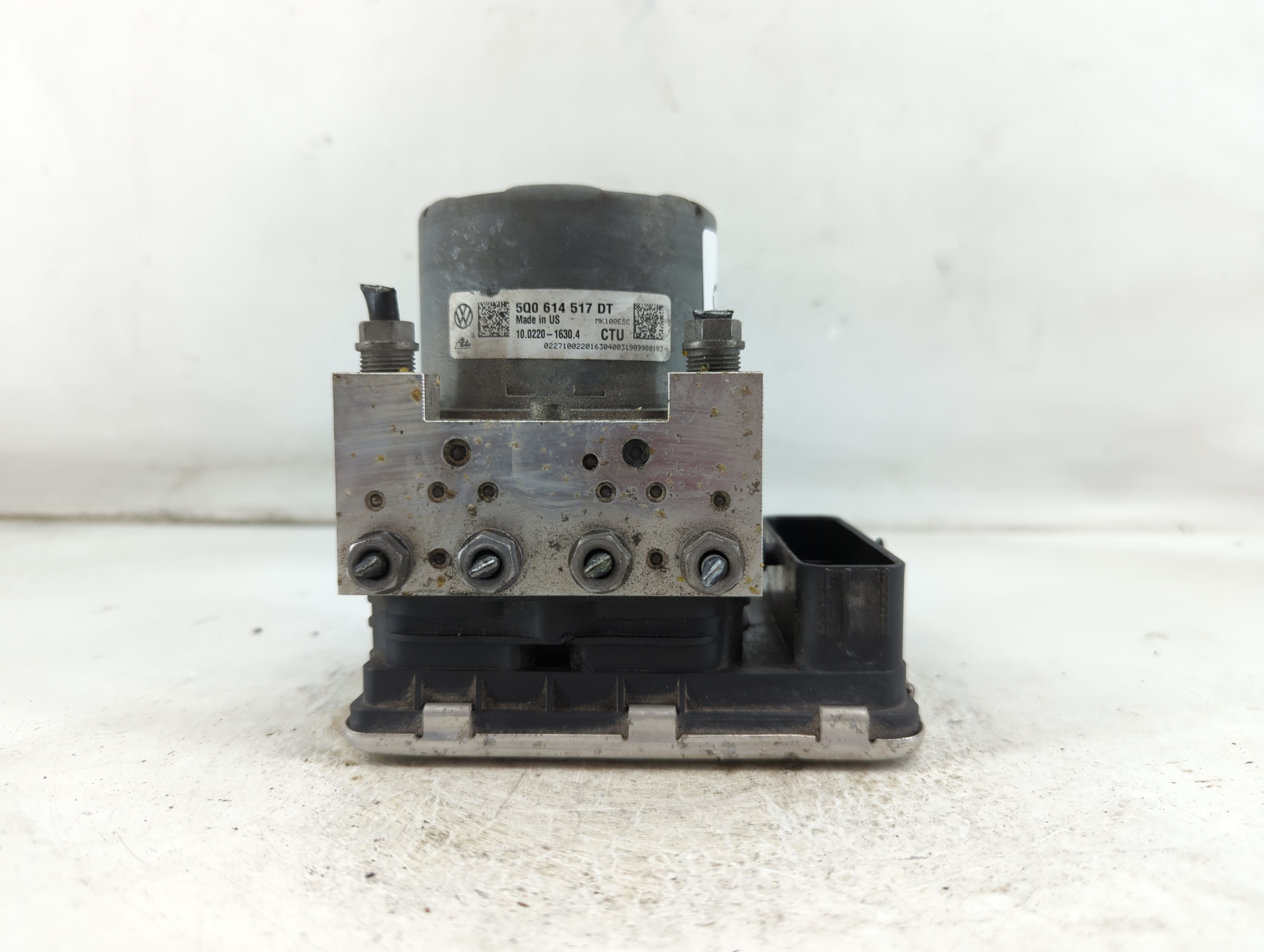 2019 Volkswagen Atlas Abs Pump Control Module 924736 - Oemusedautoparts1.com