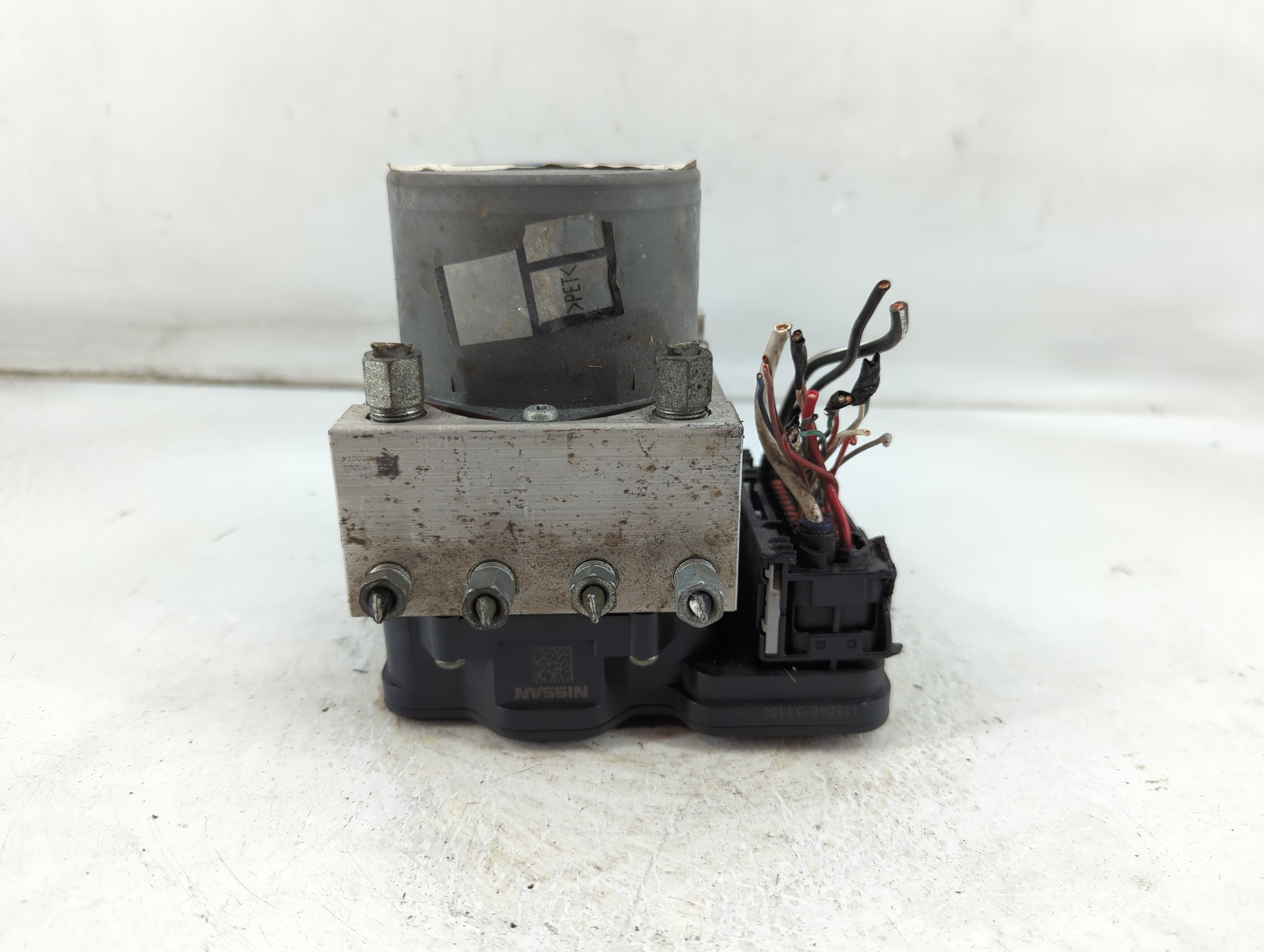 2018-2020 Nissan Pathfinder Abs Pump Control Module 924764 - Oemusedautoparts1.com