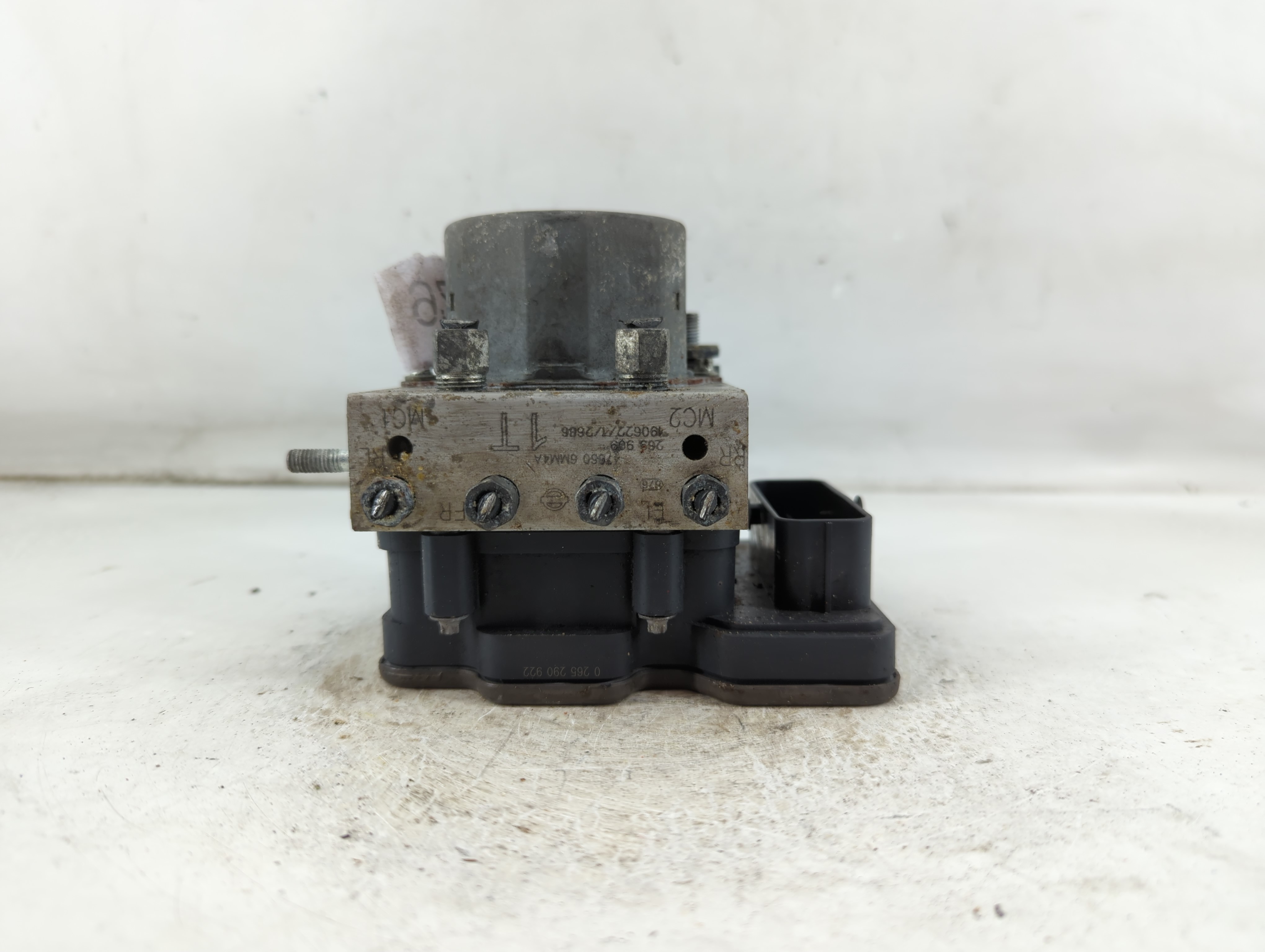 2019-2021 Nissan Rogue Sport Abs Pump Control Module 924777 - Oemusedautoparts1.com
