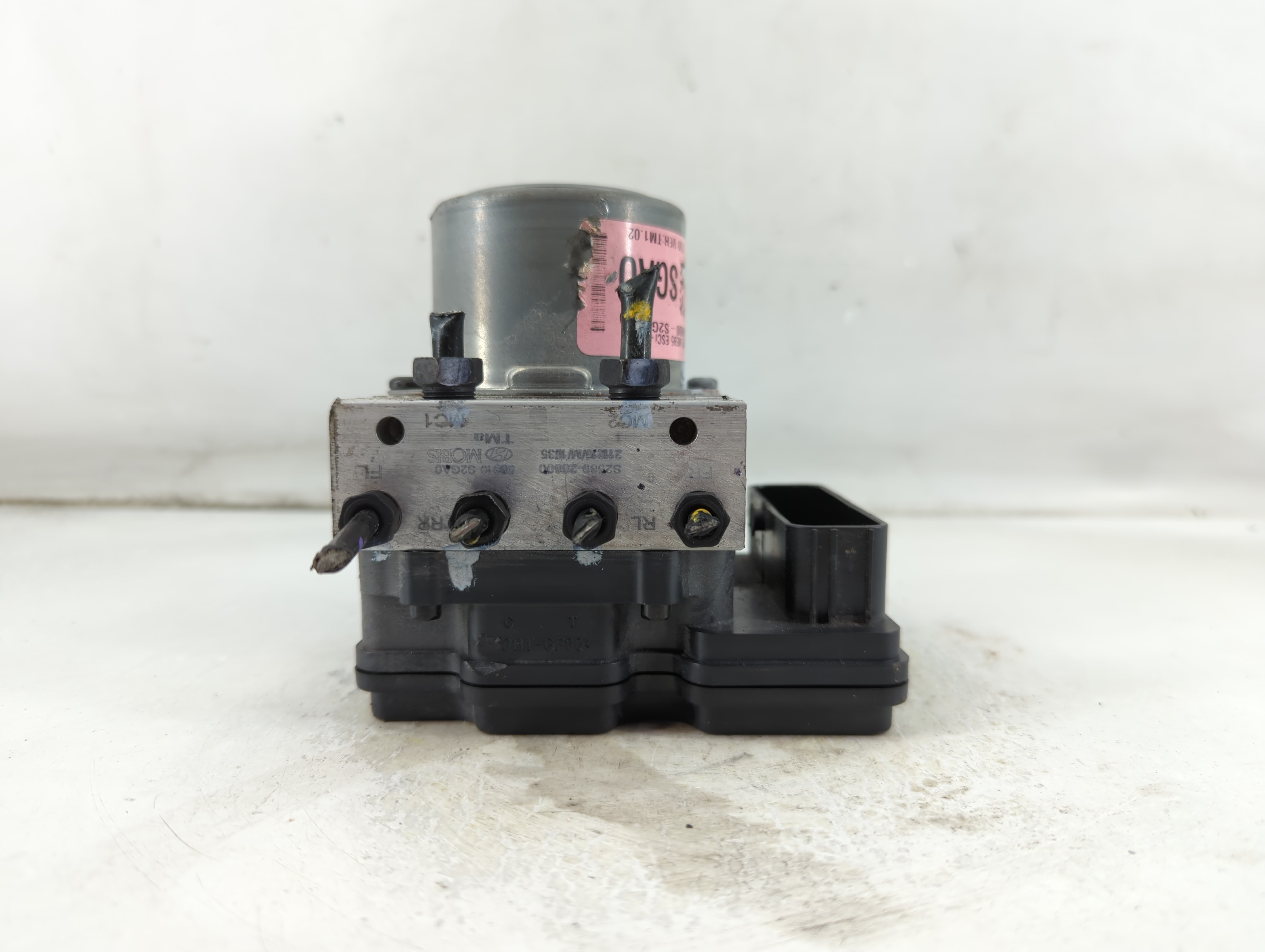 Picture of 2021-2021 Hyundai Santa Fe Abs Pump Control Module 924781