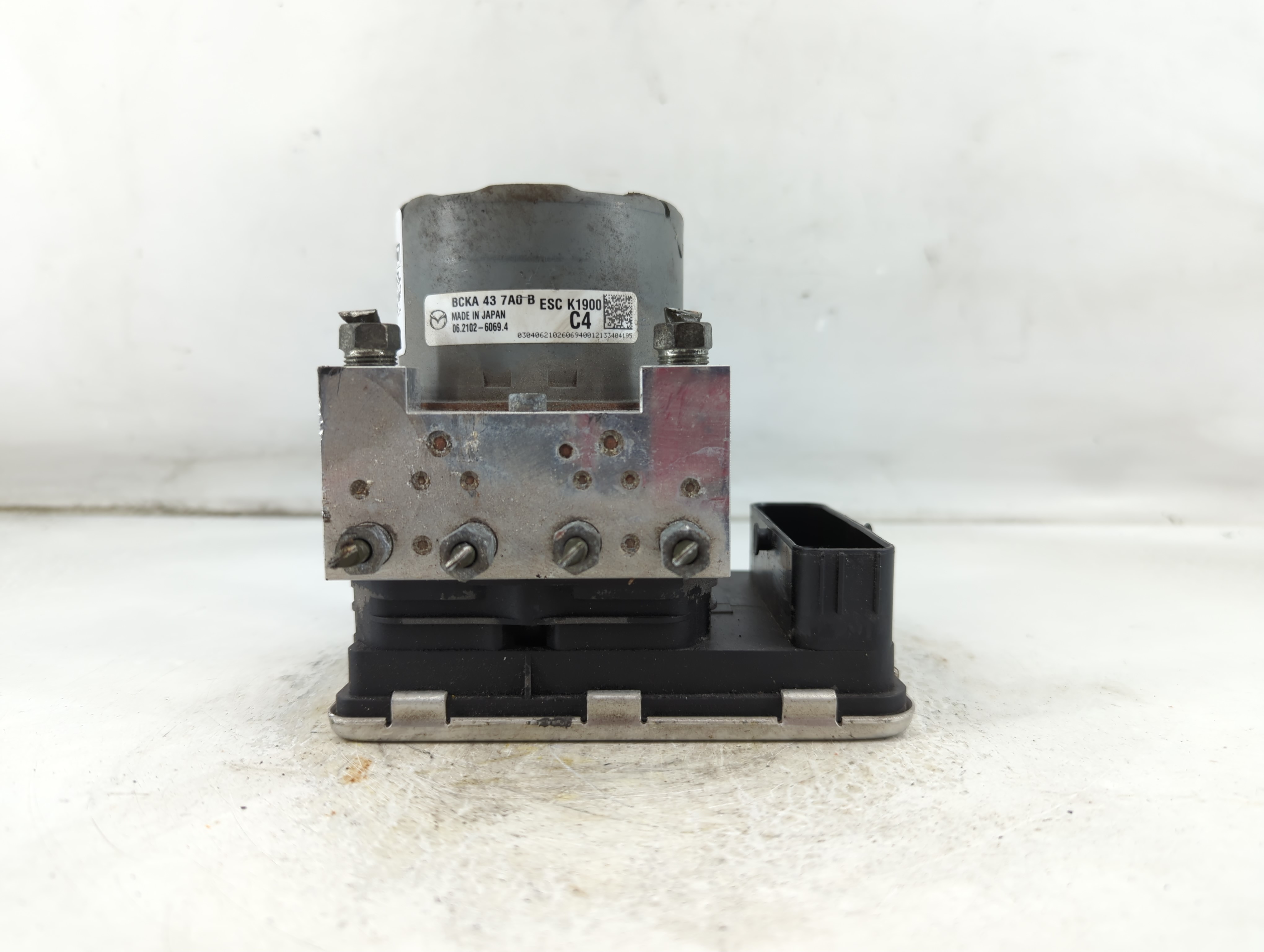 Picture of 2019-2022 Mazda 3 Abs Pump Control Module 924827