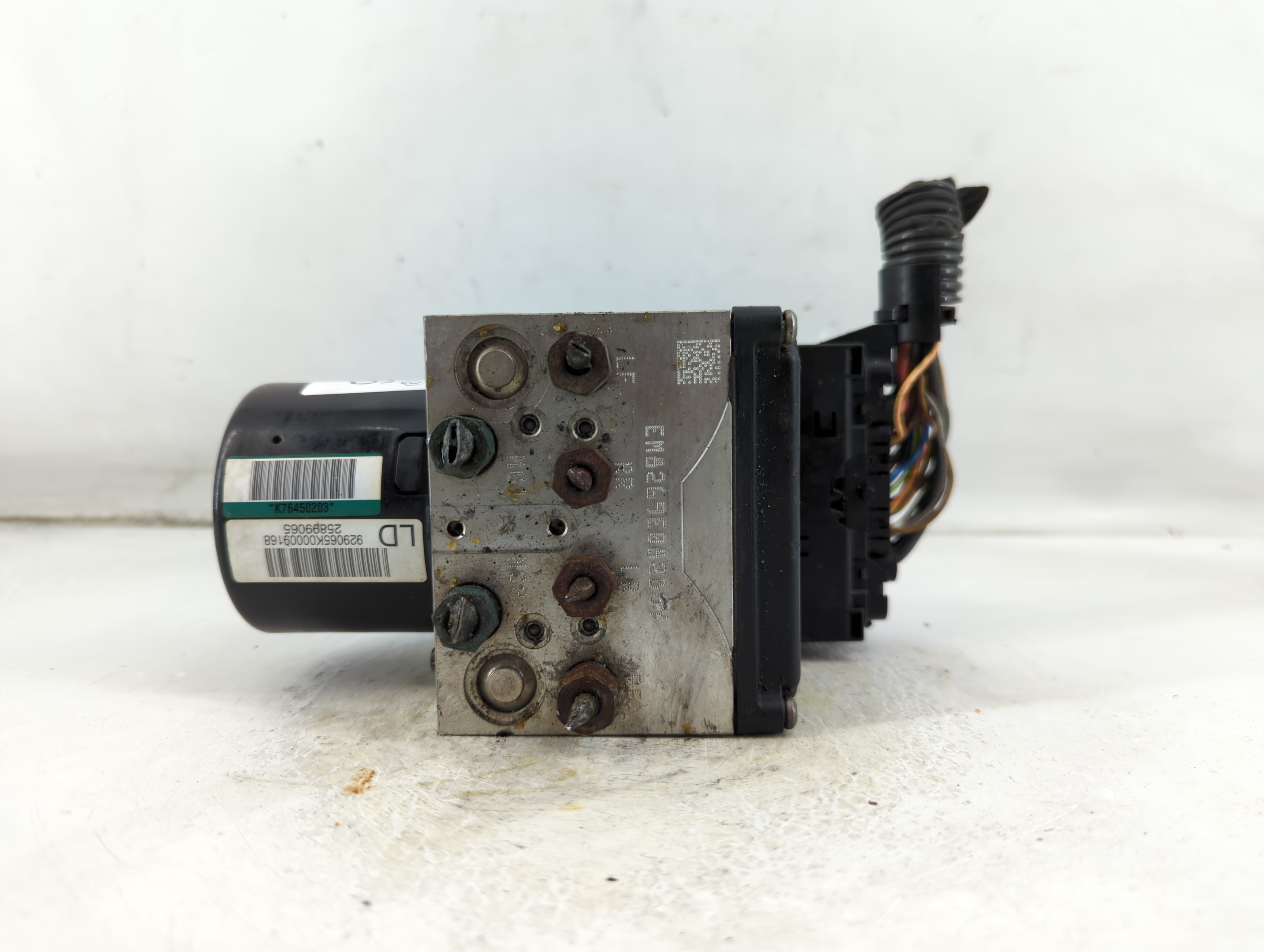 2006-2007 Cadillac Dts Abs Pump Control Module 924844 - Oemusedautoparts1.com