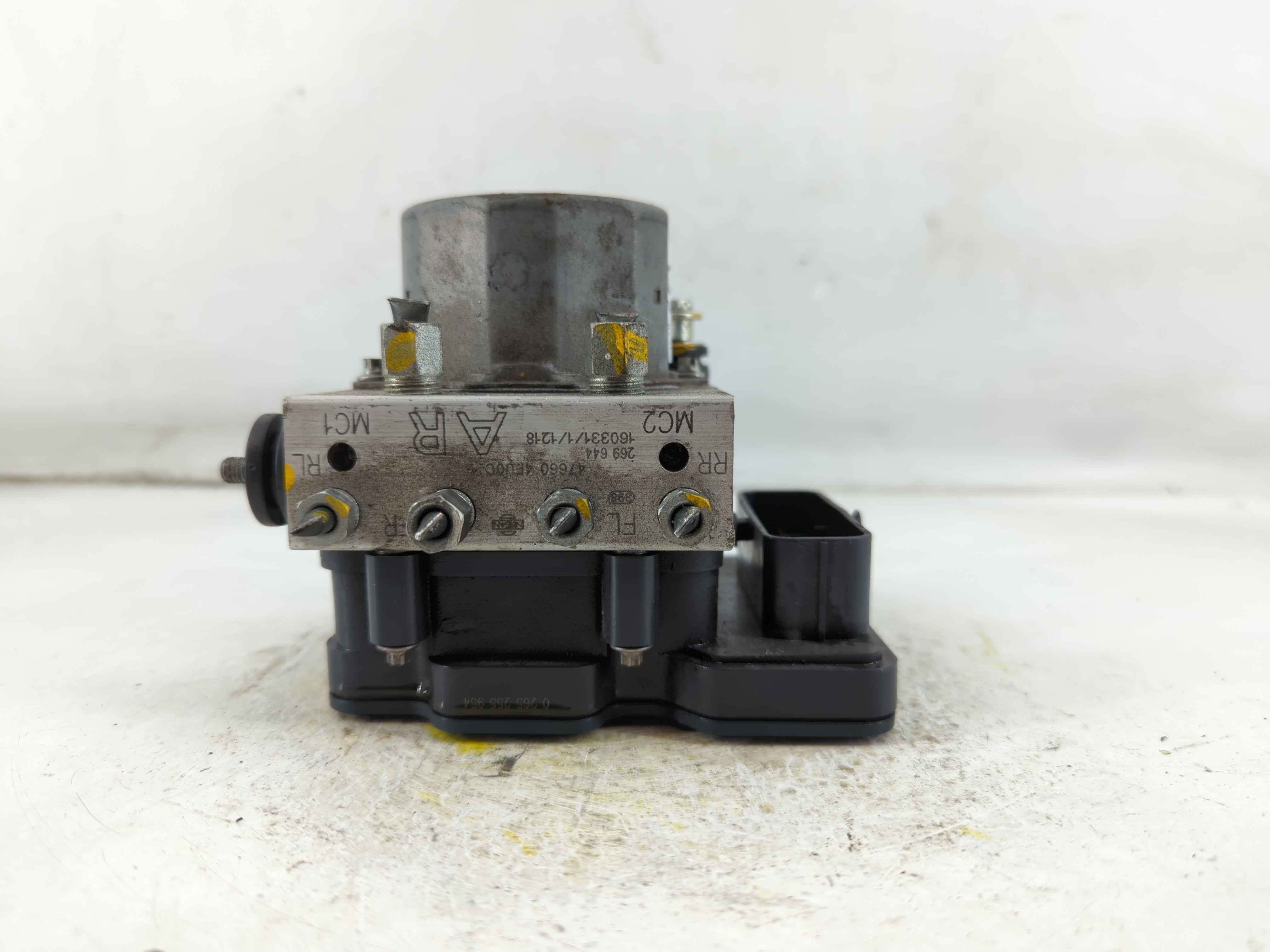 Picture of 2016-2019 Nissan Sentra Abs Pump Control Module 924849