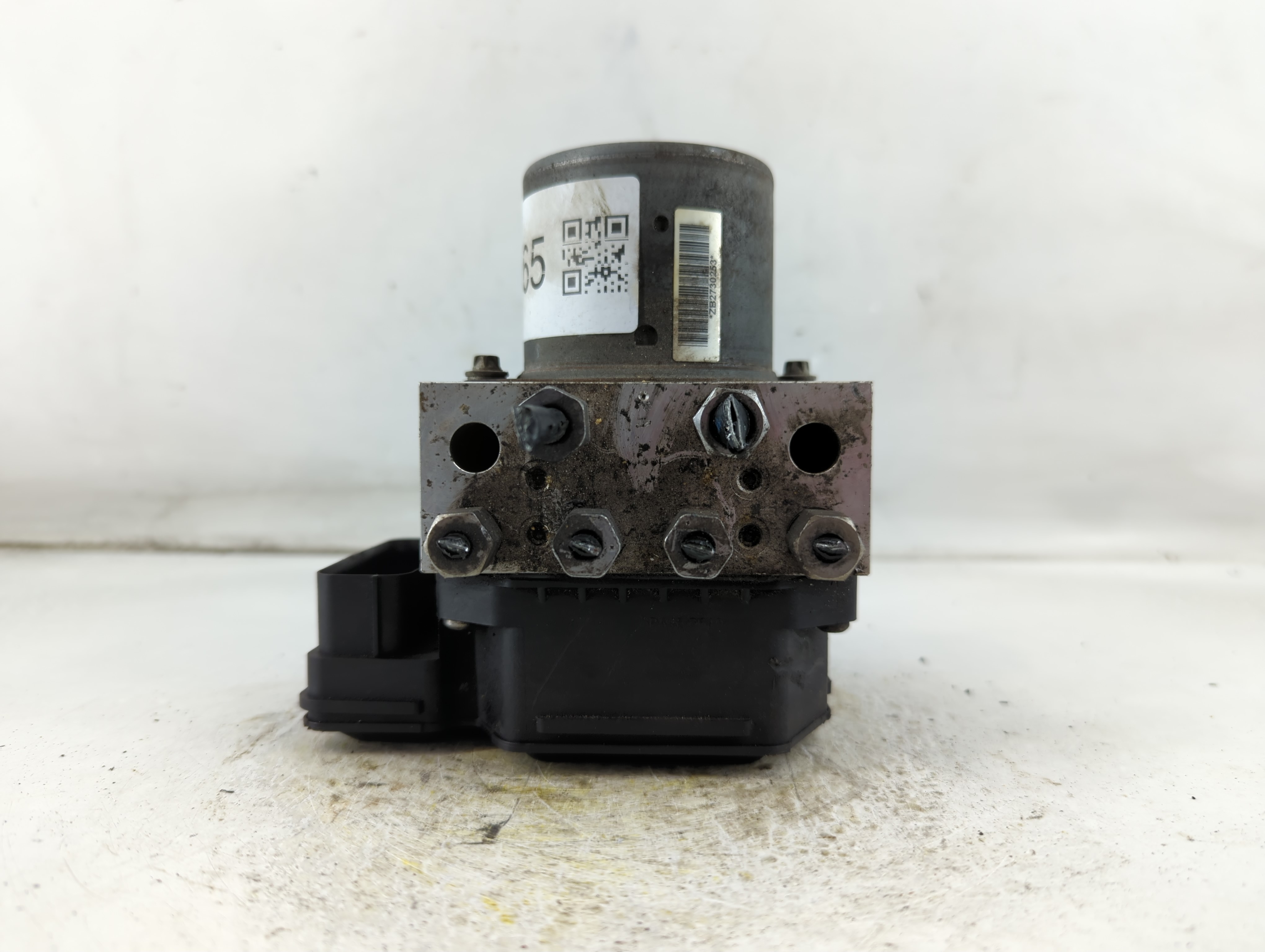 2014-2016 Ford F-250 Super Duty Abs Pump Control Module 924865 - Oemusedautoparts1.com