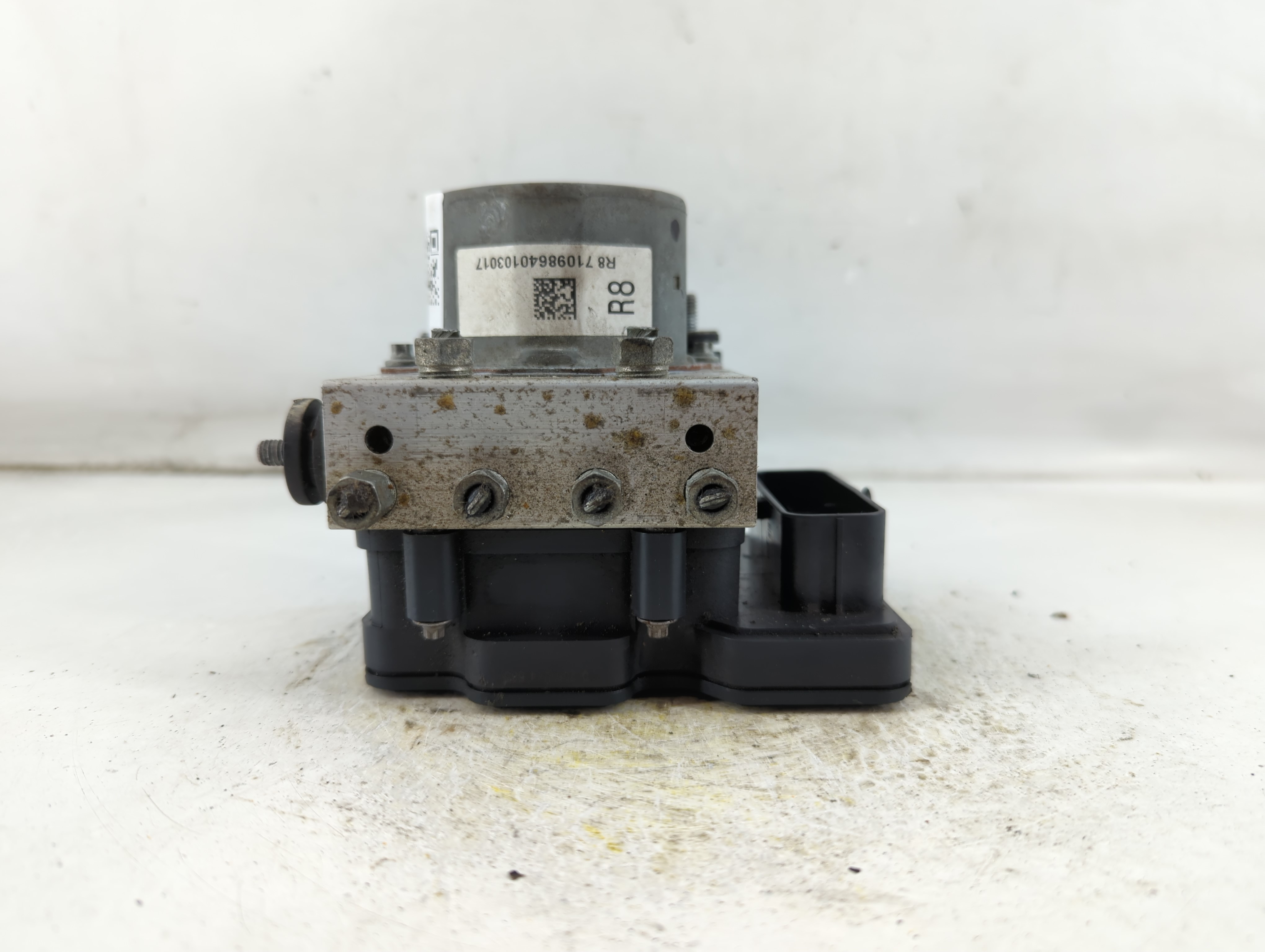 2016-2018 Acura Rdx Abs Pump Control Module 924868 - Oemusedautoparts1.com