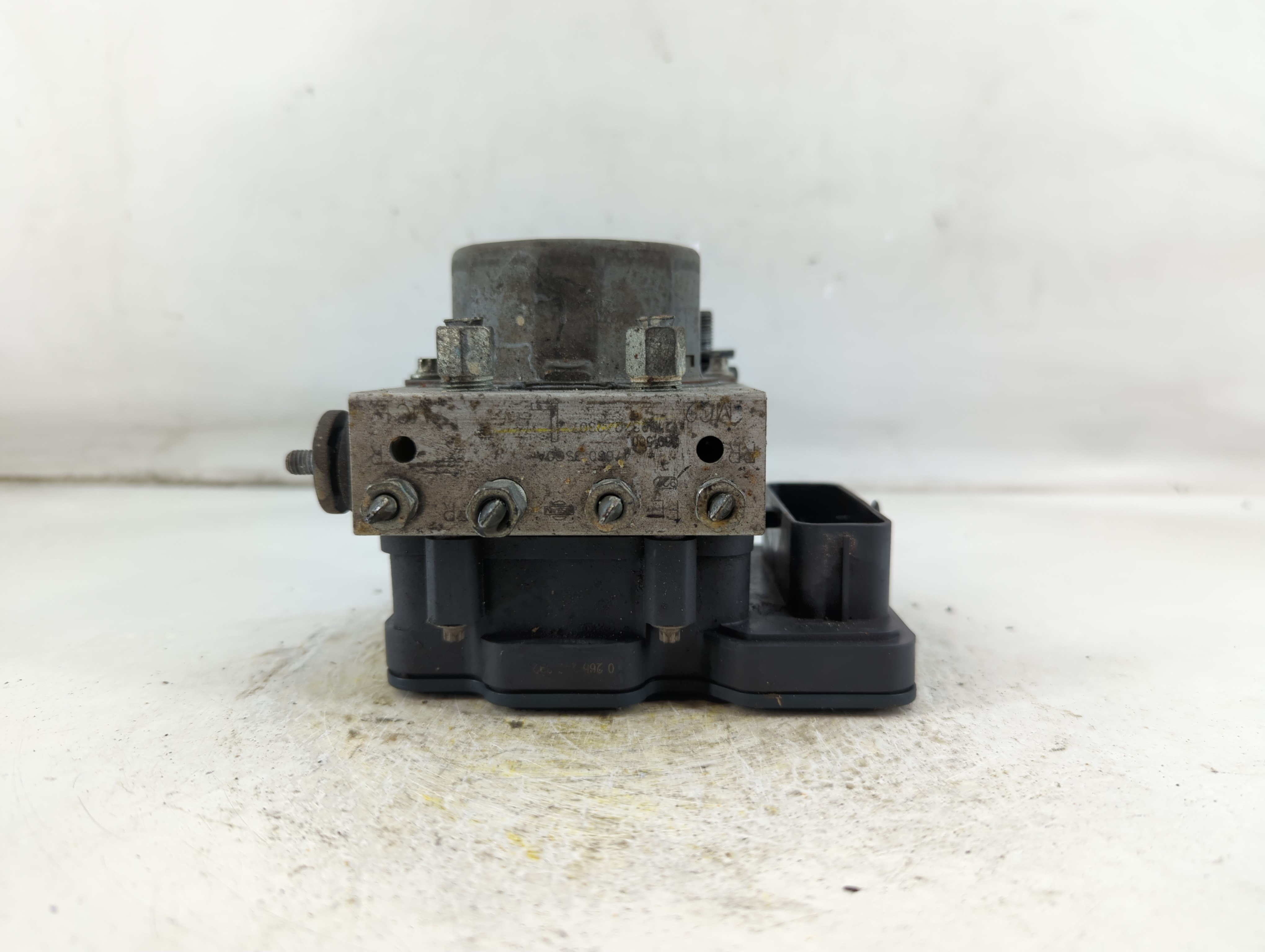 2013-2014 Nissan Sentra Abs Pump Control Module 924874 - Oemusedautoparts1.com