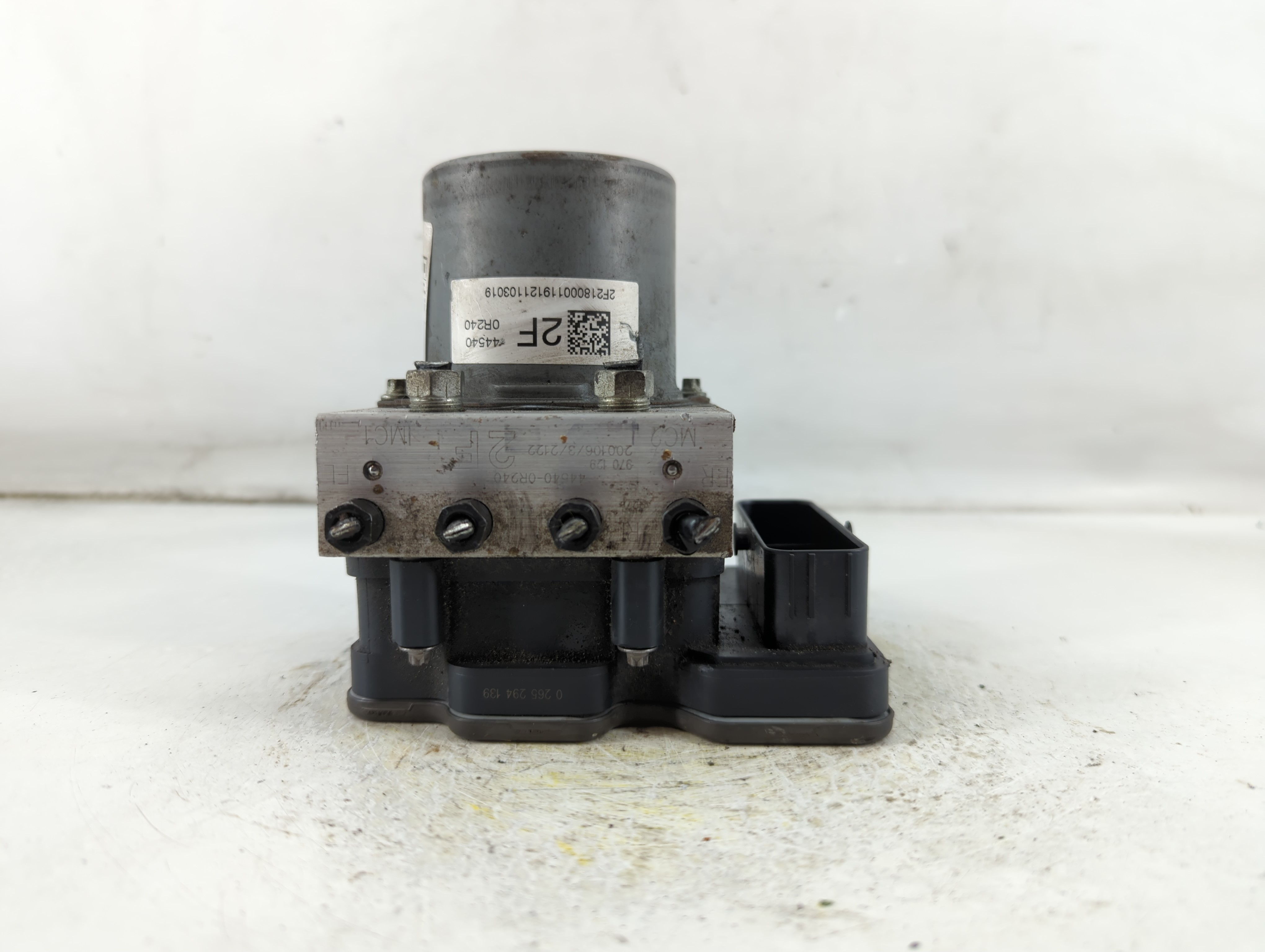2019-2021 Toyota Rav4 Abs Pump Control Module 924881 - Oemusedautoparts1.com