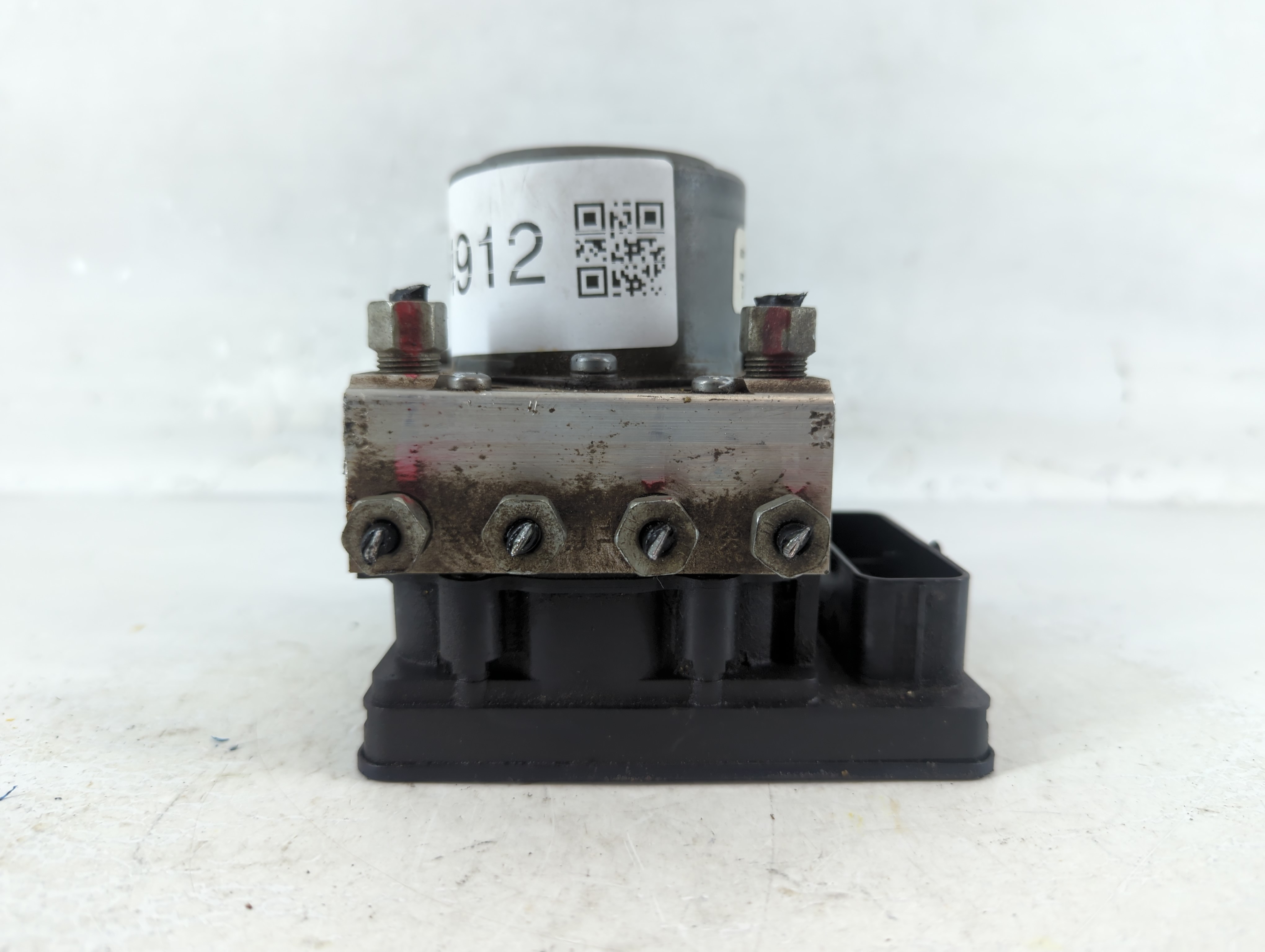 2014-2016 Chevrolet Impala Abs Pump Control Module 924912 - Oemusedautoparts1.com