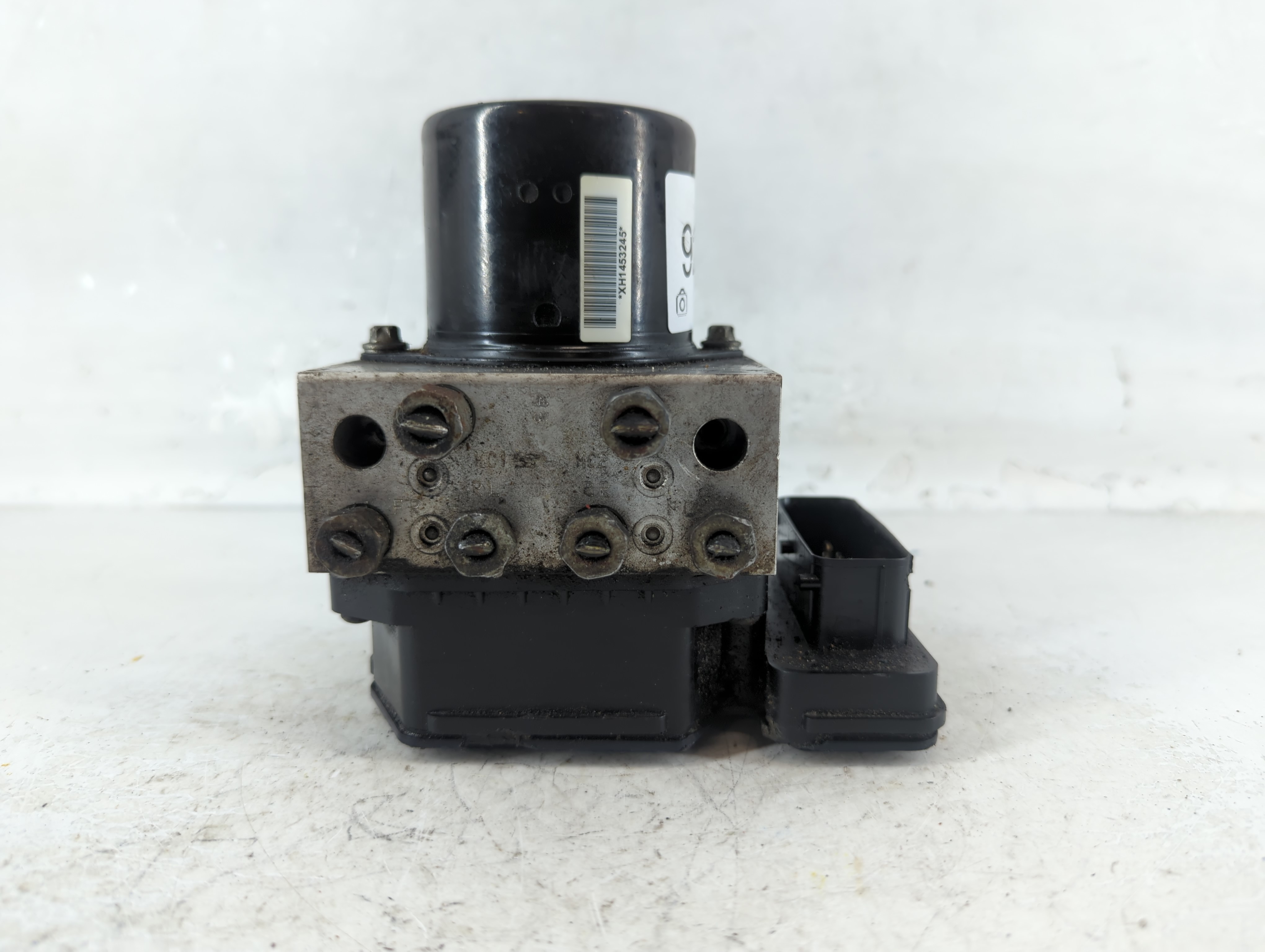 2013-2016 Chevrolet Malibu Abs Pump Control Module 924931 - Oemusedautoparts1.com