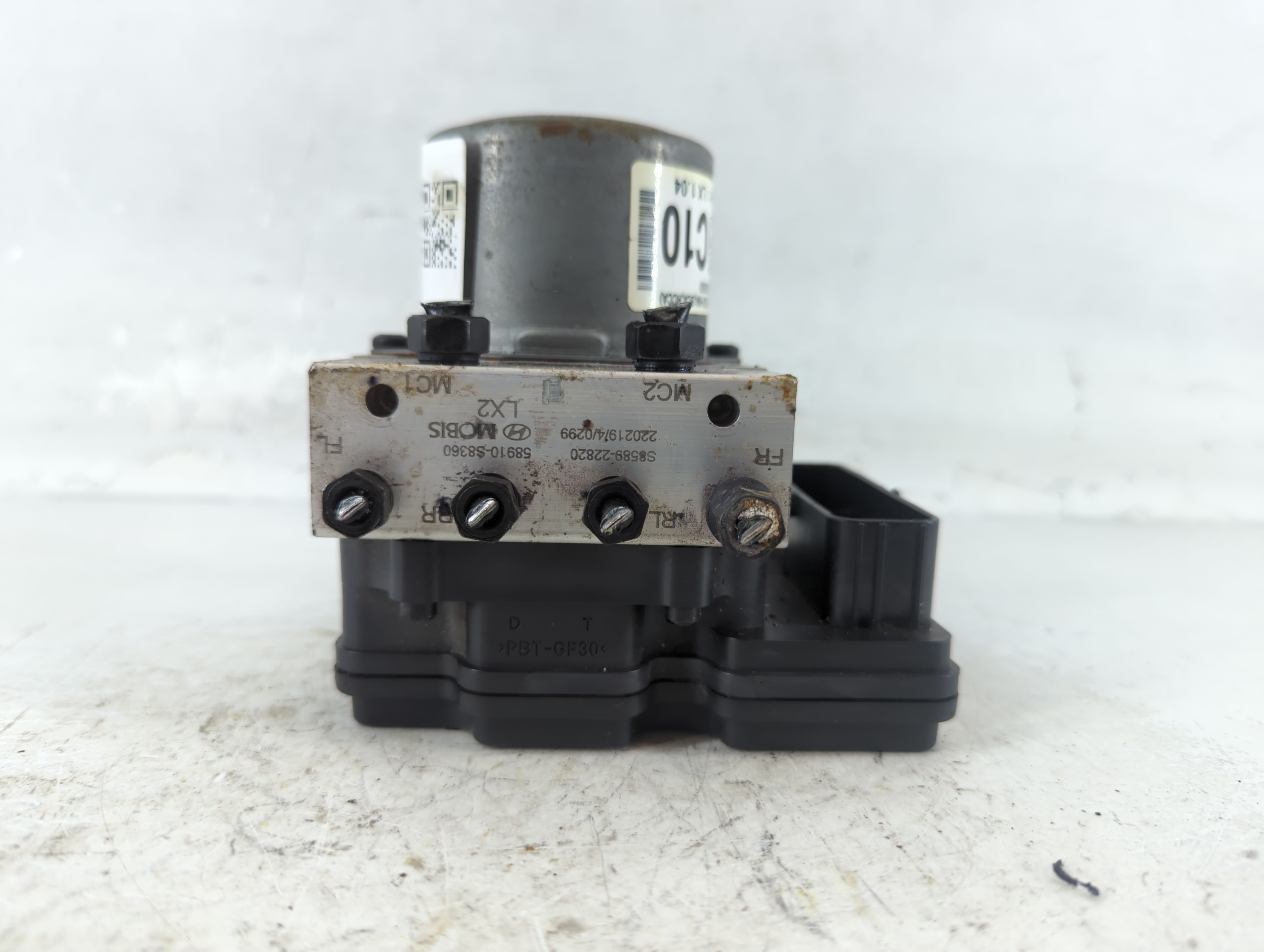 2020-2022 Hyundai Palisade Abs Pump Control Module 924946 - Oemusedautoparts1.com