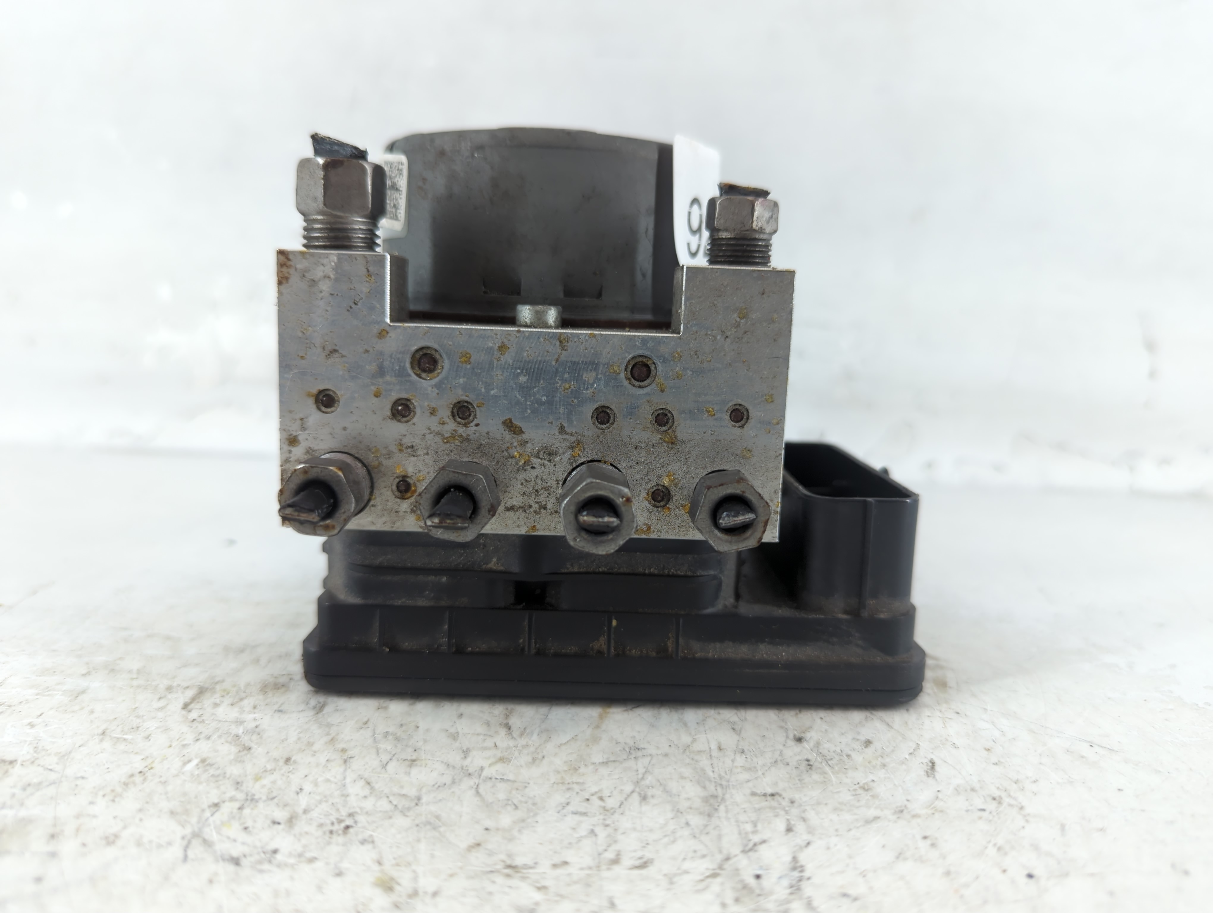2018-2022 Chrysler 300 Abs Pump Control Module 924958 - Oemusedautoparts1.com