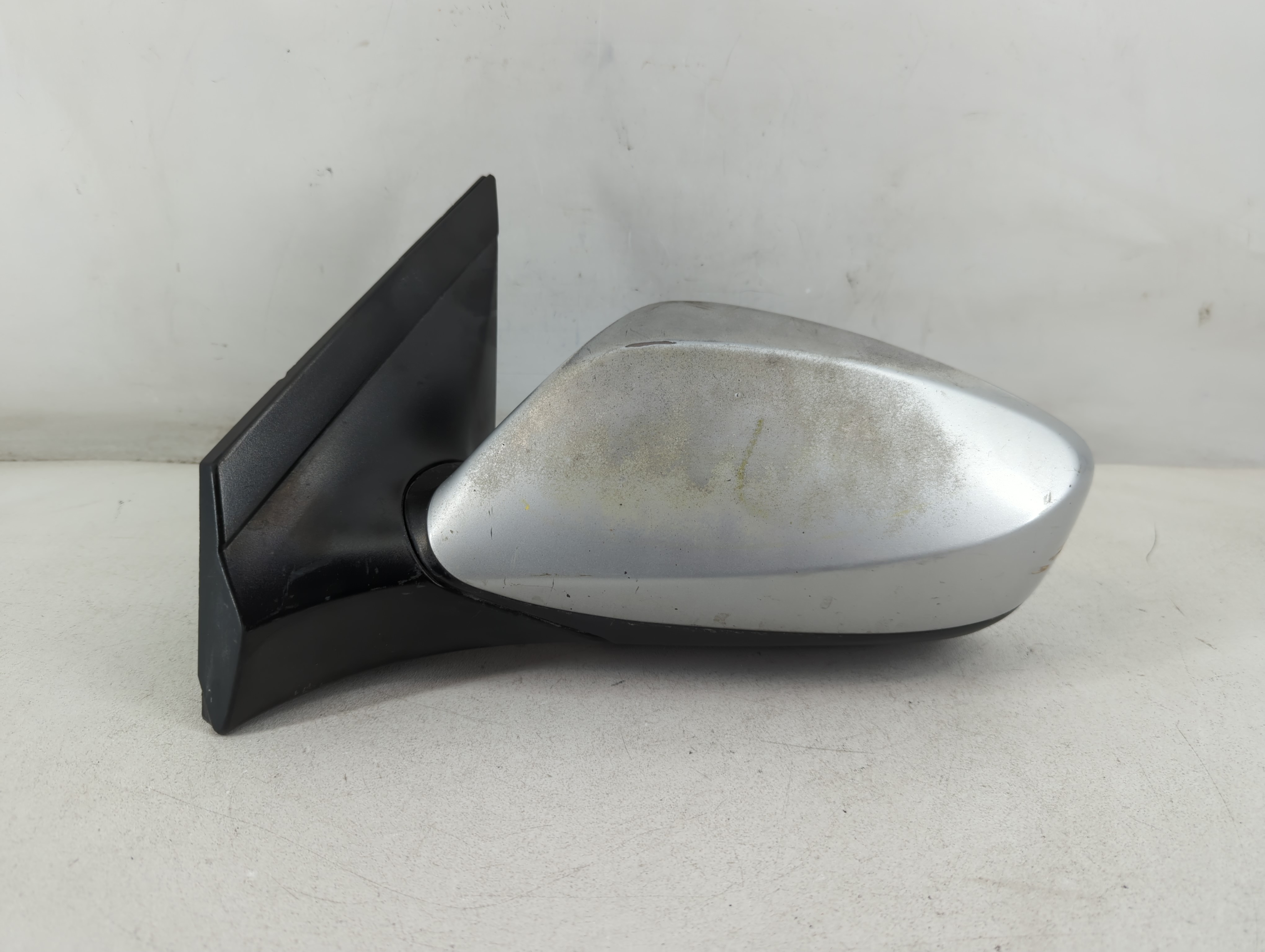 Picture of 2012-2017 Hyundai Accent Driver Left Side View Power Door Mirror 925006