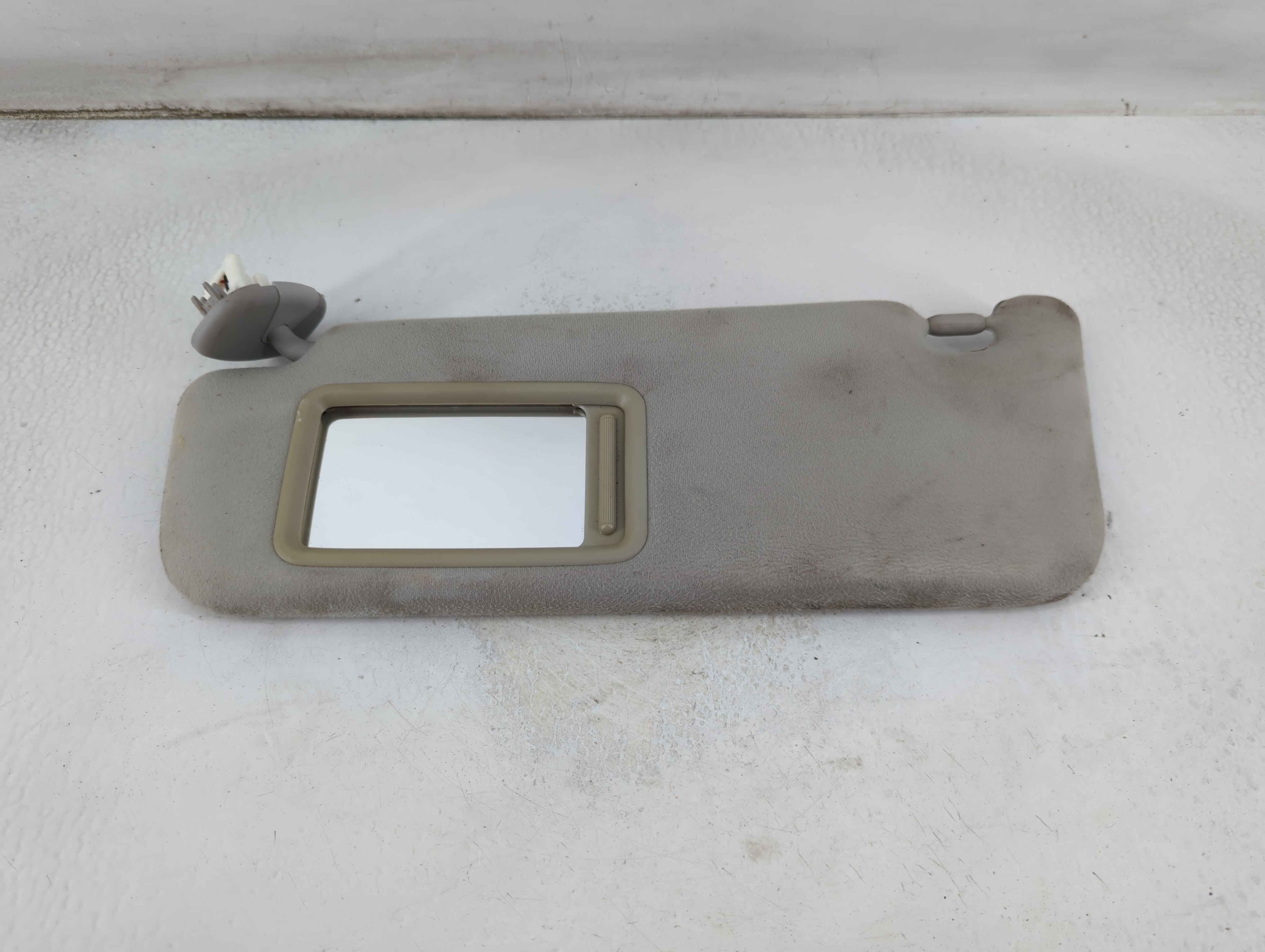 Toyota Prius Driver Sun Visor Mirror Left Sunvisor Gray 925026 - Oemusedautoparts1.com