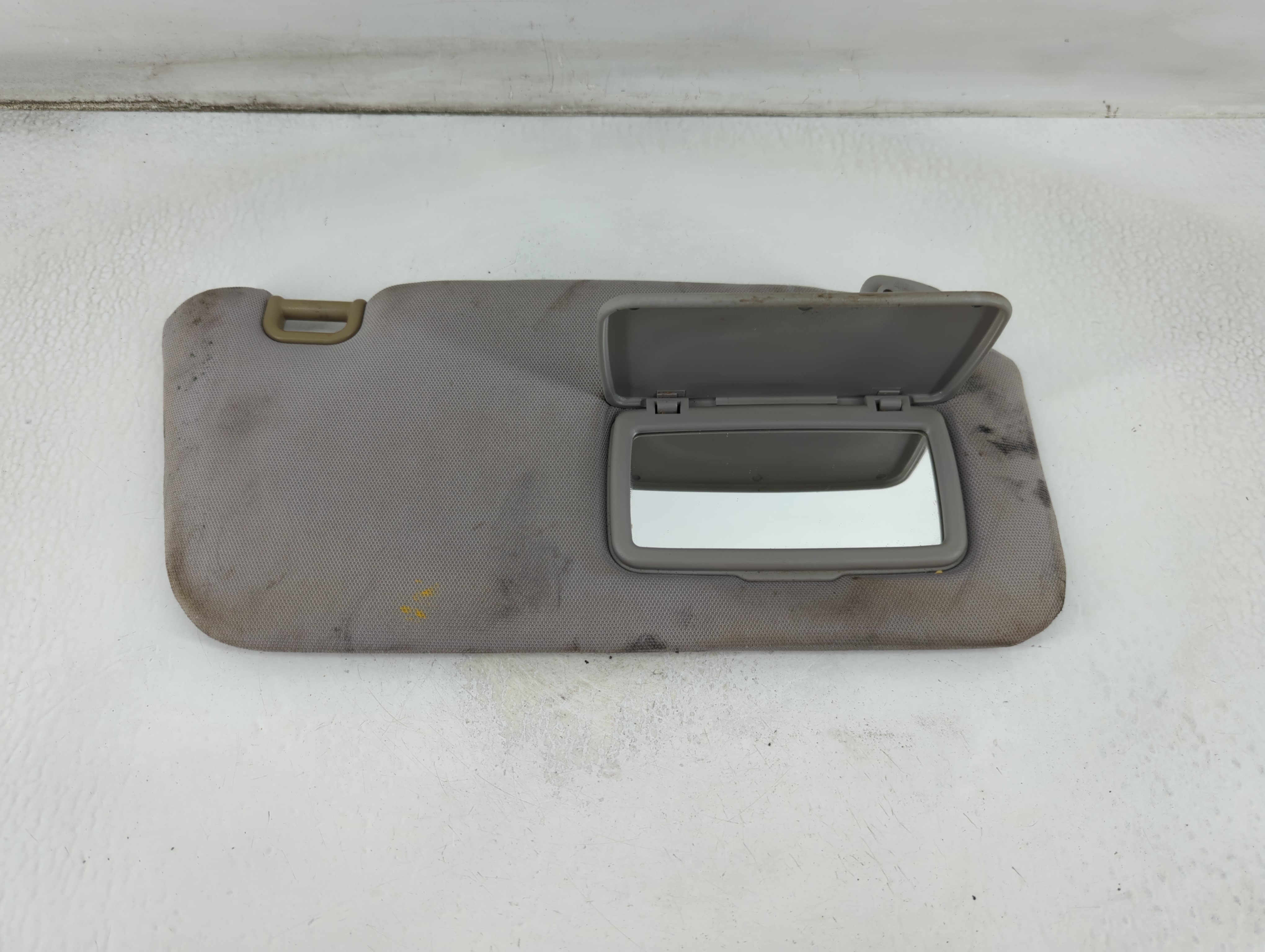 2003-2005 Subaru Forester Passenger Sun Visor Mirror Right Sunvisor Gray 925086 - Oemusedautoparts1.com