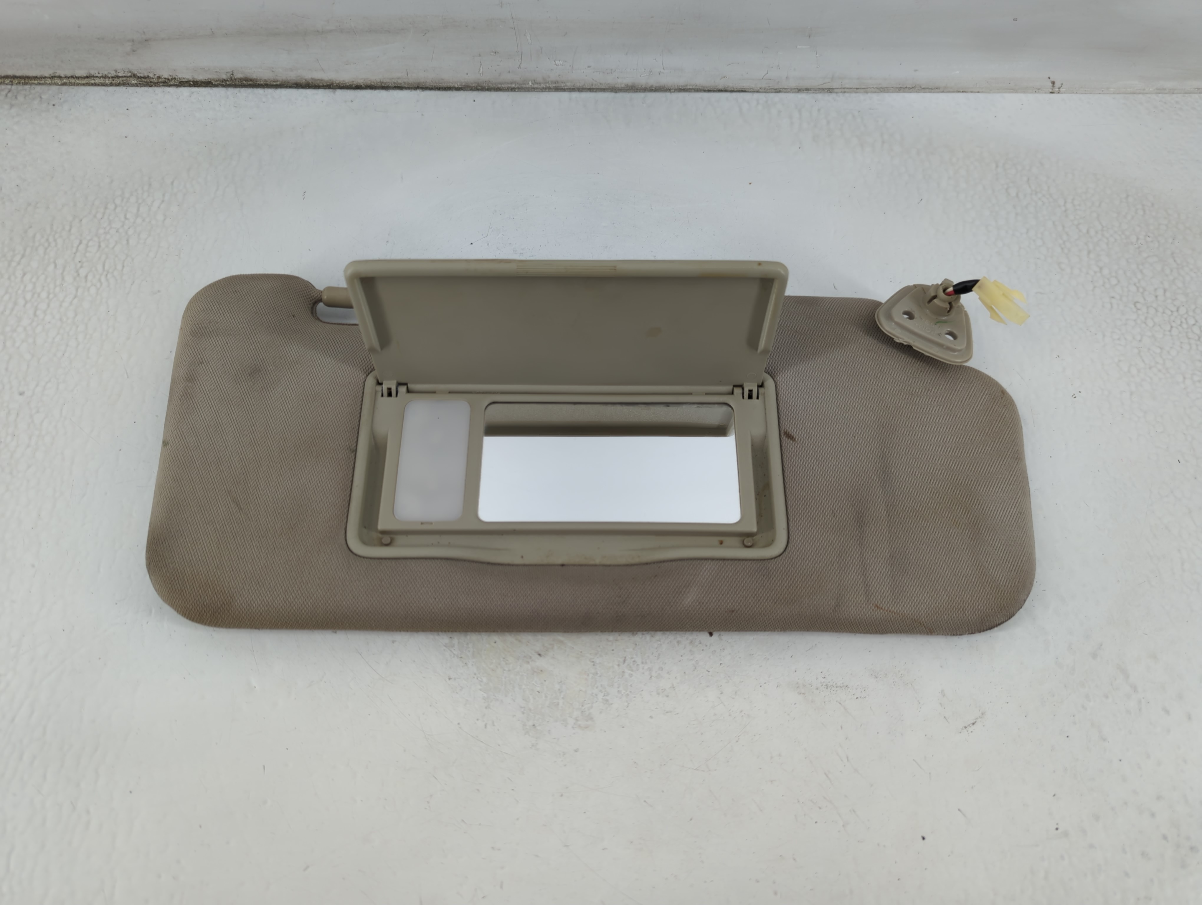 2011-2014 Nissan Murano Driver Sun Visor Mirror Left Sunvisor 925087 - Oemusedautoparts1.com