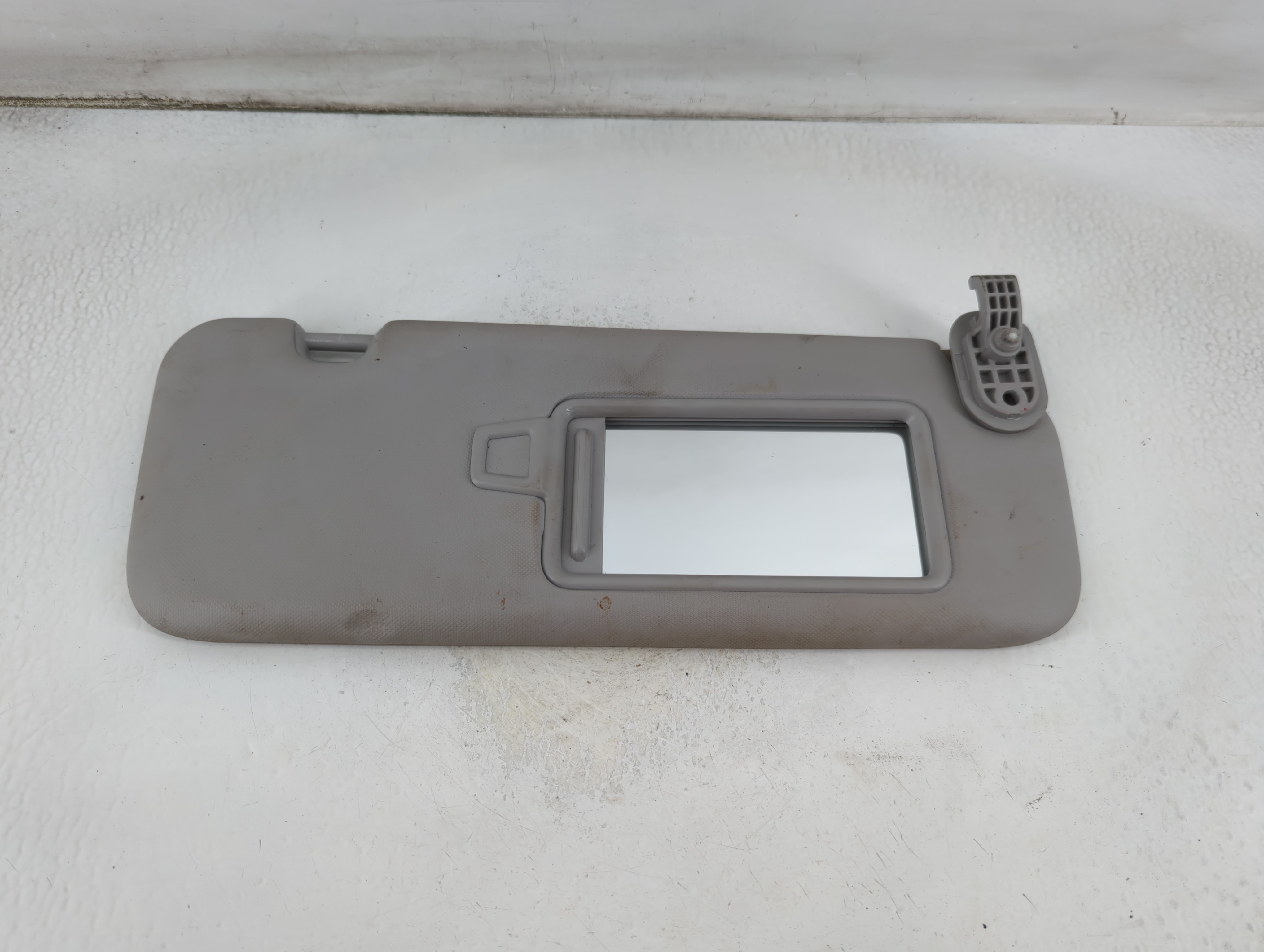 2011-2015 Hyundai Sonata Passenger Sun Visor Mirror Right Sunvisor 925088 - Oemusedautoparts1.com