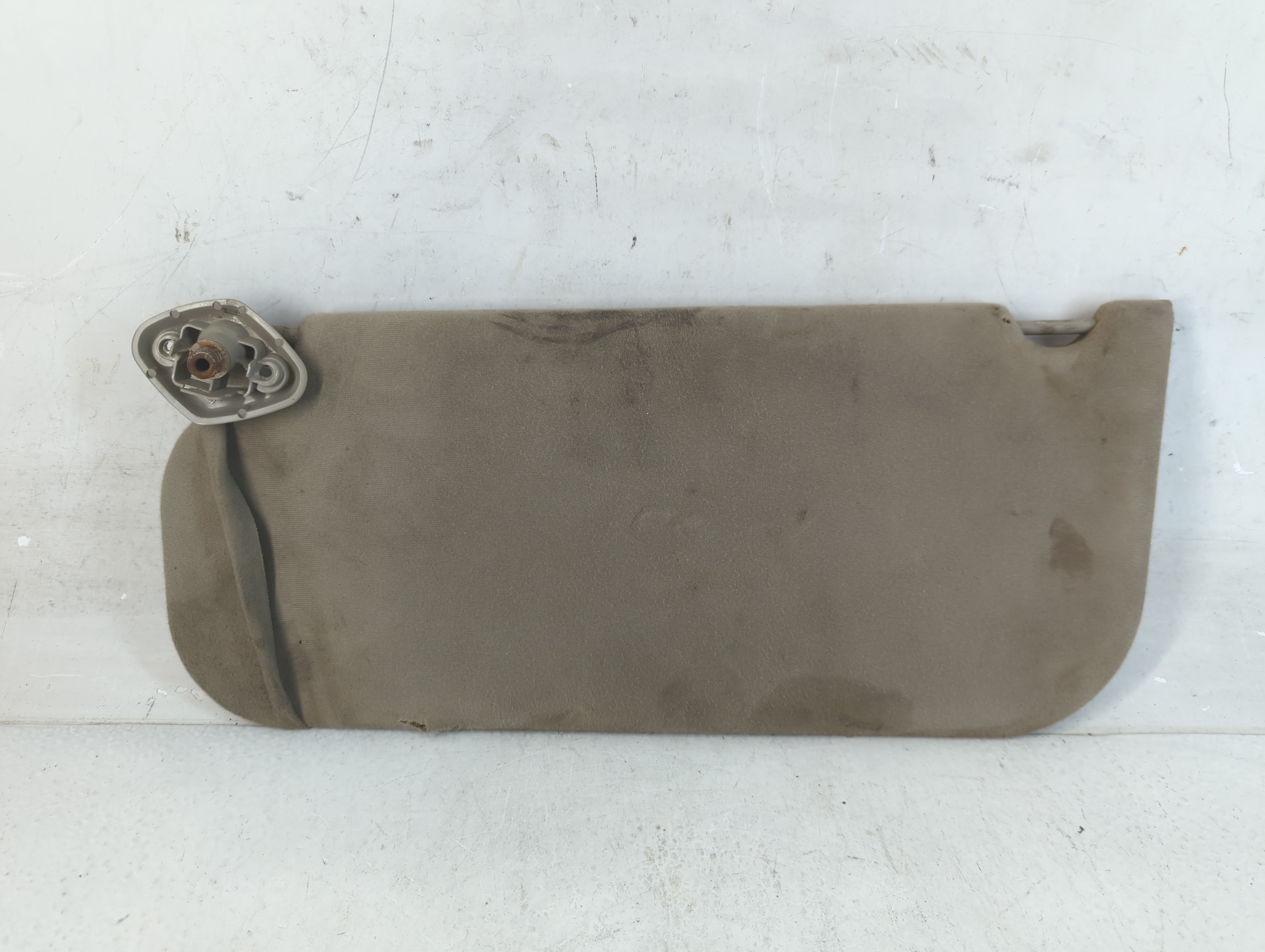 Ford F-250 Passenger Sun Visor Mirror Right Sunvisor Beige 925106 - Oemusedautoparts1.com
