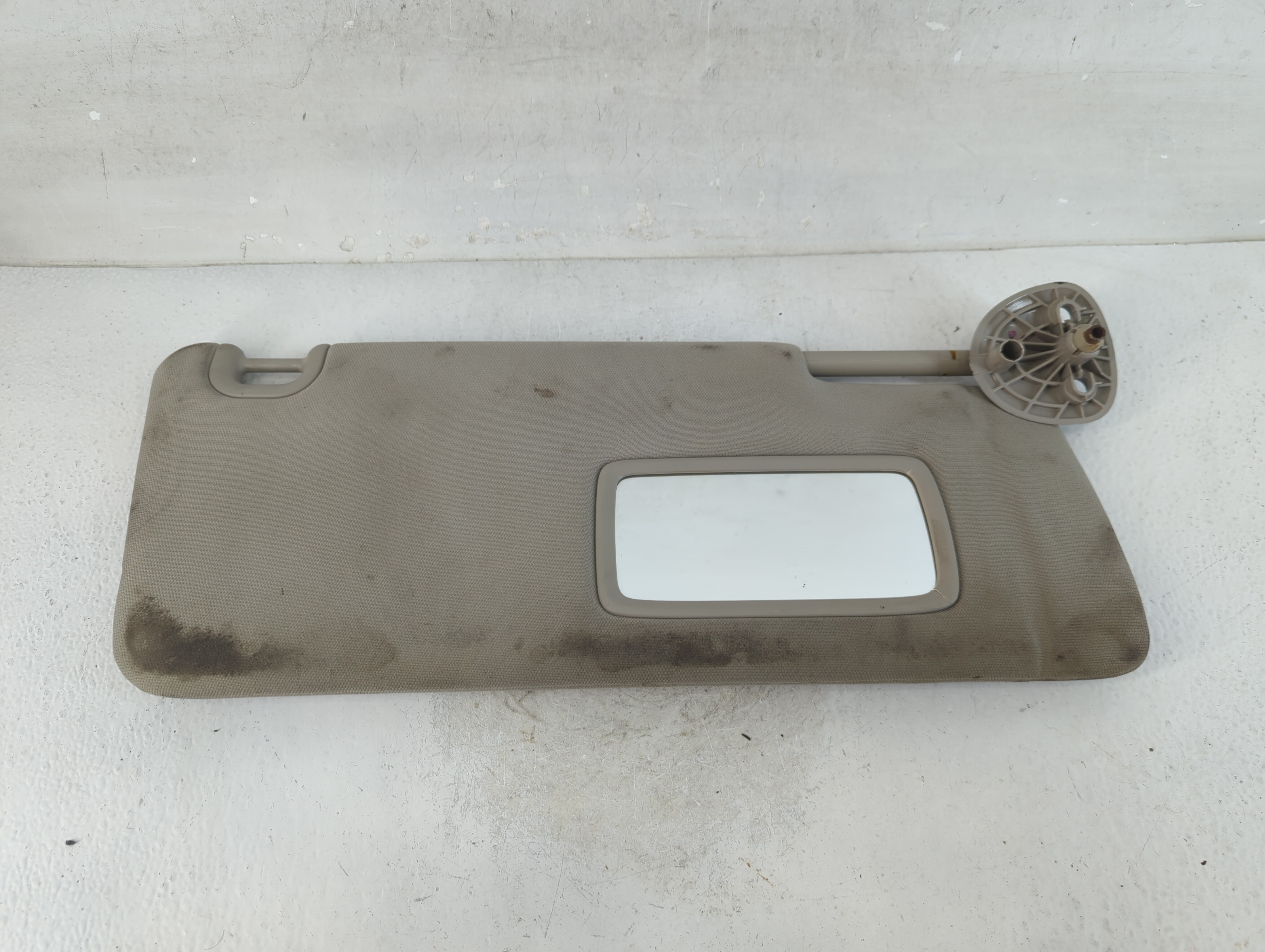 Picture of Dodge Ram 1500 Passenger Sun Visor Mirror Right Sunvisor Gray 925111