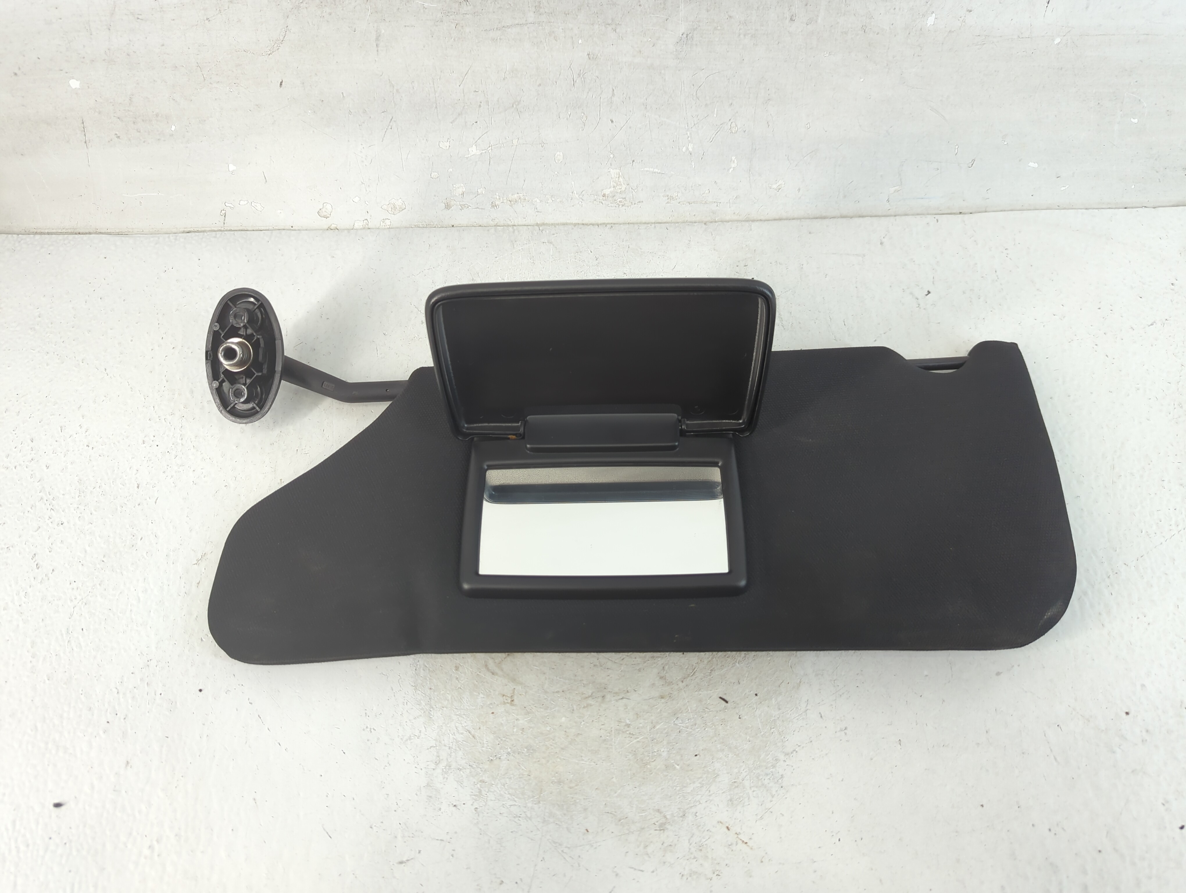 2011-2014 Dodge Avenger Driver Sun Visor Mirror Left Sunvisor Black 925112 - Oemusedautoparts1.com